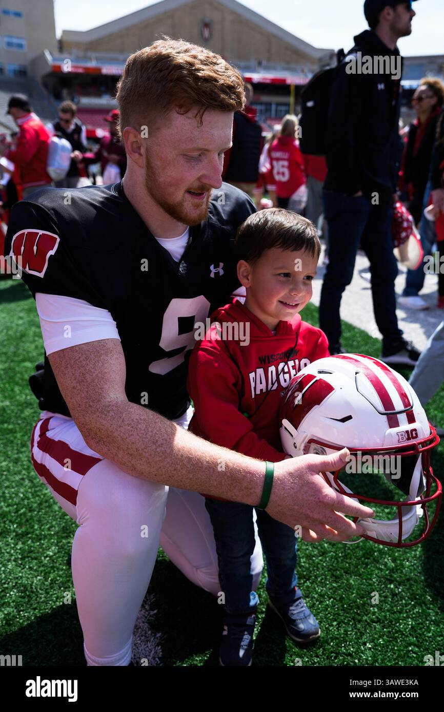 madison-wisconsin-usa-april-2025-wisconsin-badgers-quarterback