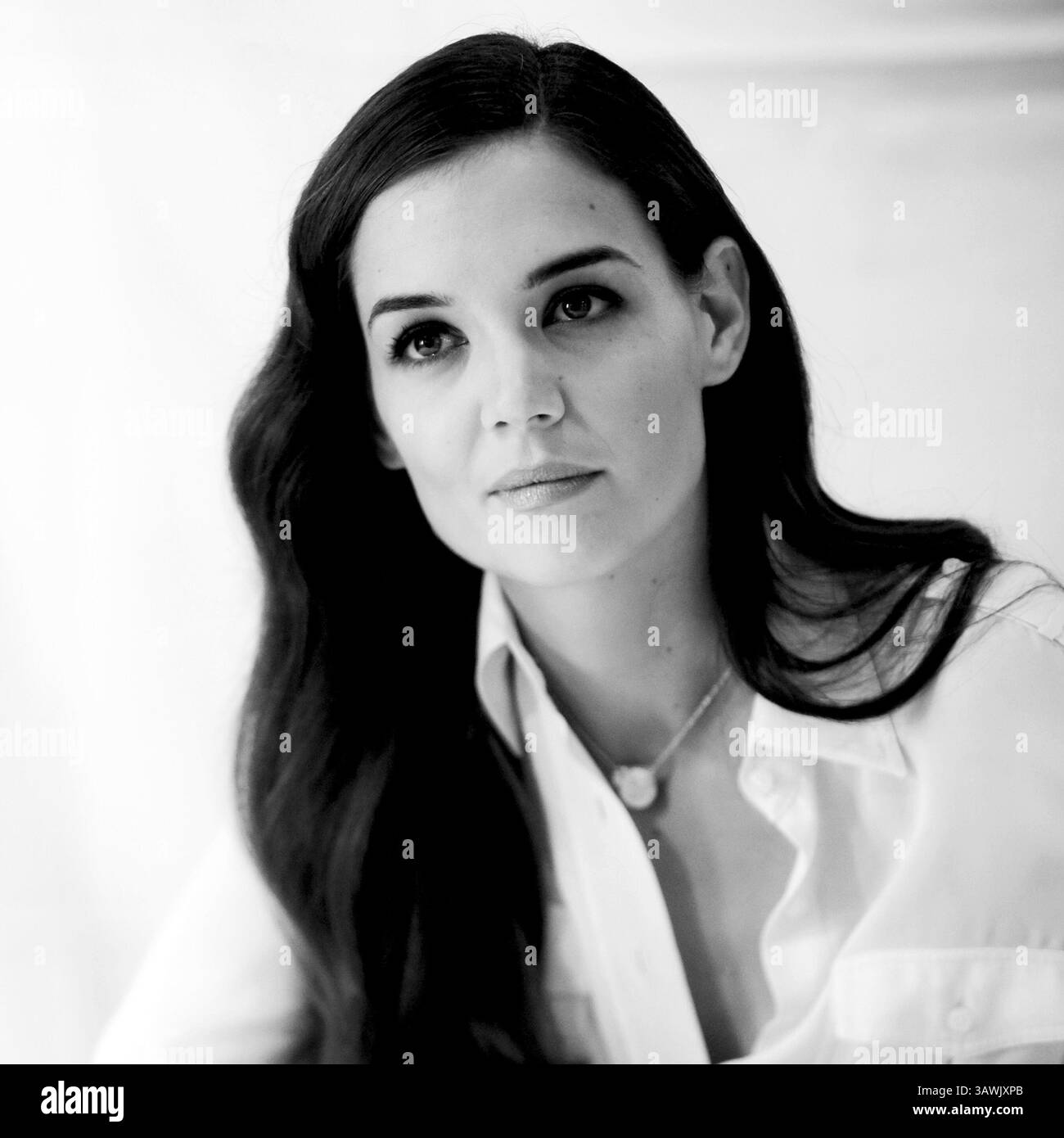 9. August 2011 – Hollywood, Kalifornien, USA – Katie Holmes aus dem Film „Don't Be Feed of the Dark“ in New York, New York am 9. August 2011 (Foto: © Armando Gallo/ZUMA Studio) Stockfoto