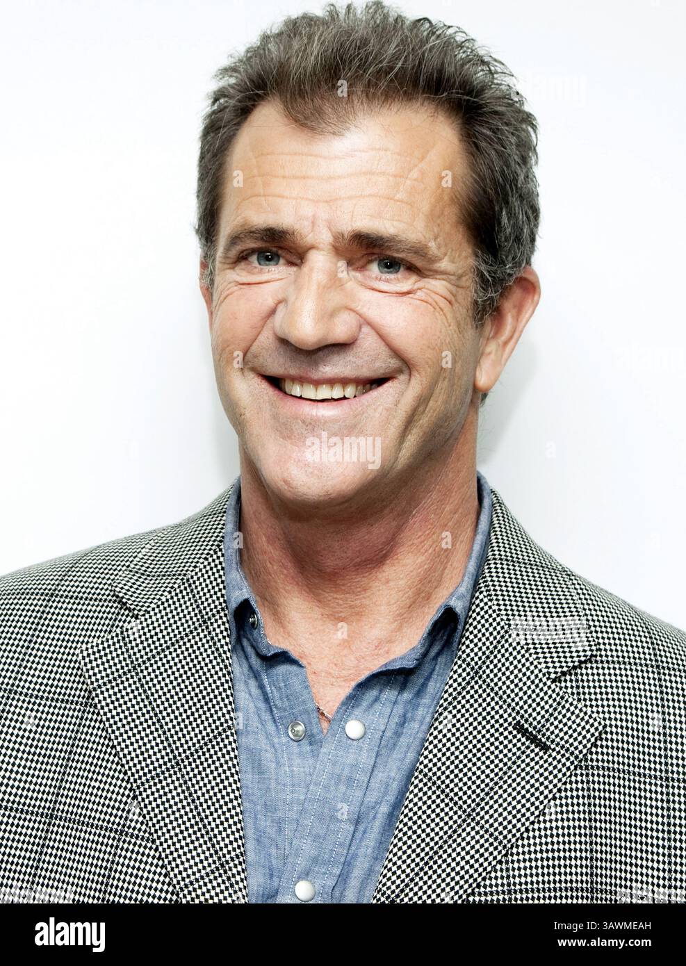 14. Januar 2010 – Hollywood, Kalifornien, USA – Schauspieler Mel Gibson des Films „Edge of Darkness“ in Los Angeles, KALIFORNIEN am 14. Januar 2010 (Foto: © Armando Gallo/ZUMA Studio) Stockfoto