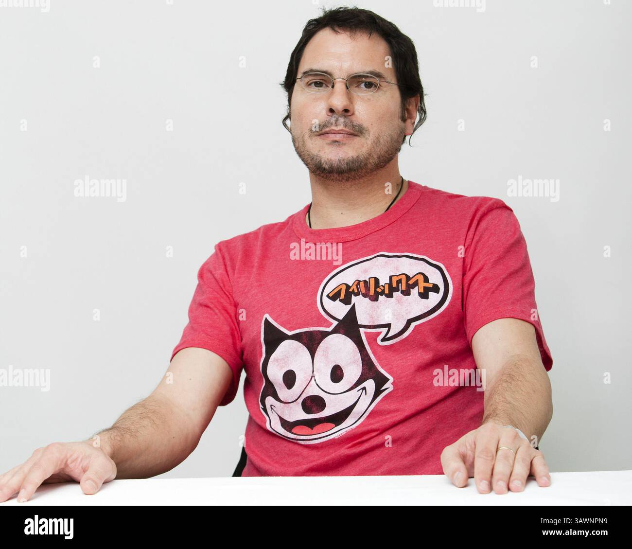 4. Mai 2009 – Hollywood, Kalifornien, USA – Regisseur Carlos Cuaron des Films „Rudo y Cursi“, fotografiert am 4. Mai 2009 in Los Angeles, KALIFORNIEN (Foto: © Armando Gallo/ZUMA Studio) Stockfoto