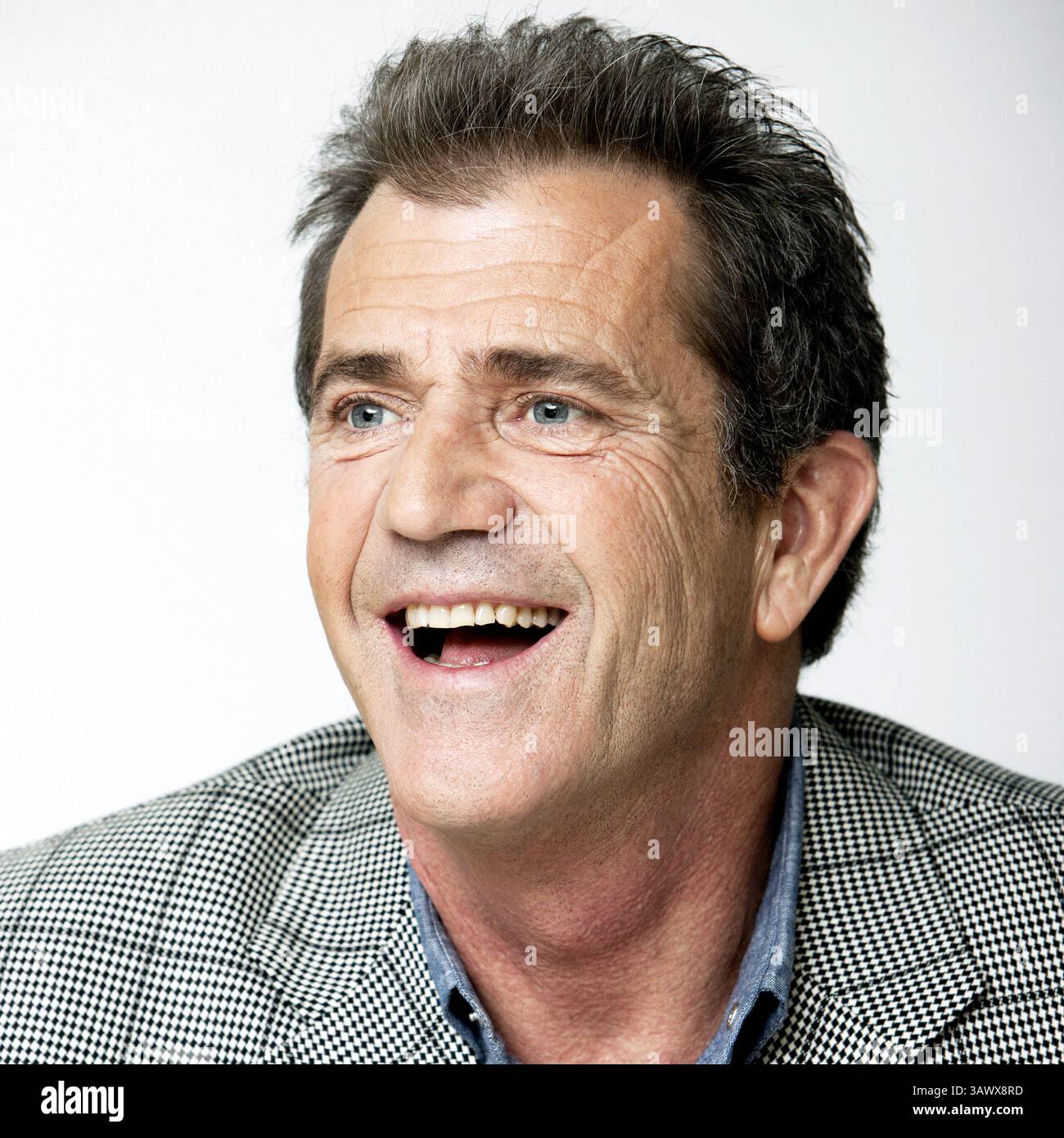 14. Januar 2010 – Hollywood, Kalifornien, USA – Schauspieler Mel Gibson des Films „Edge of Darkness“ in Los Angeles, KALIFORNIEN am 14. Januar 2010 (Foto: © Armando Gallo/ZUMA Studio) Stockfoto