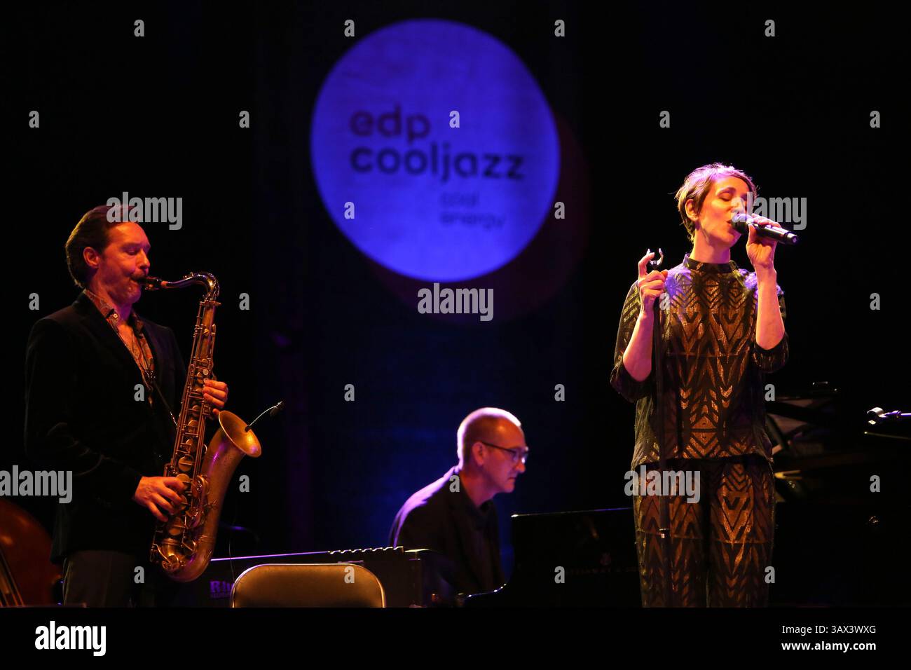 21. Juli 2016 – Lissabon, Portugal – der US-amerikanische Jazzsänger Stacey Kent tritt am 21. Juli 2016 beim EDP Cool Jazz Festival in Oeiras auf. Foto: Pedro Fiuza (Foto: © Pedro Fiuza Via ZUMA Wire) Stockfoto