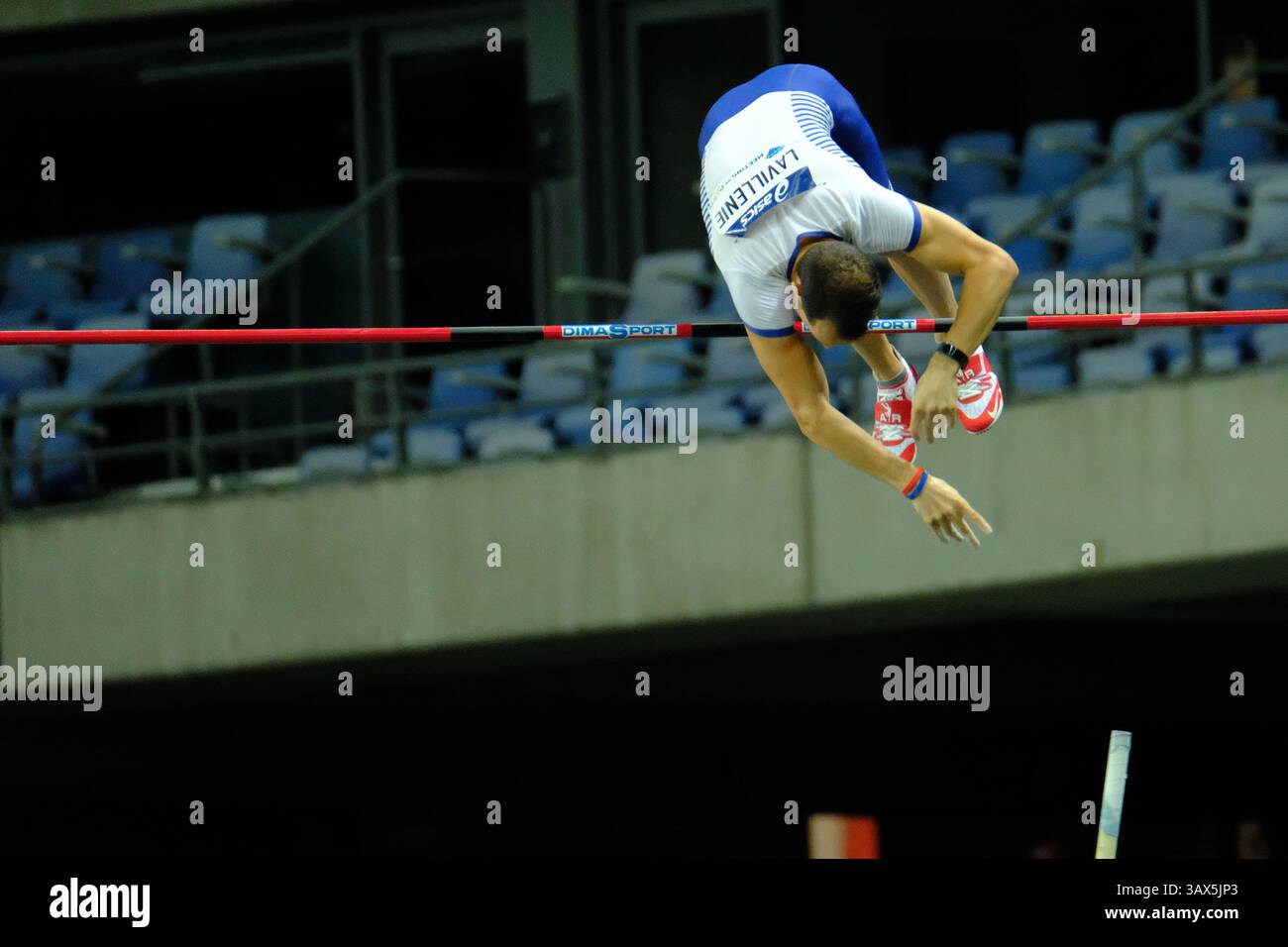 27. August 2016 - St. Denis, seine St. Denis, Frankreich - Renaud LAVILLENIE (FRA) gewann den Stabhochsprung-Wettbewerb mit 5,93 m beim IAAF Diamond League-Treffen im Stade de France in Saint-Denis (Foto: © Pierre Stevenin Via ZUMA Wire) Stockfoto
