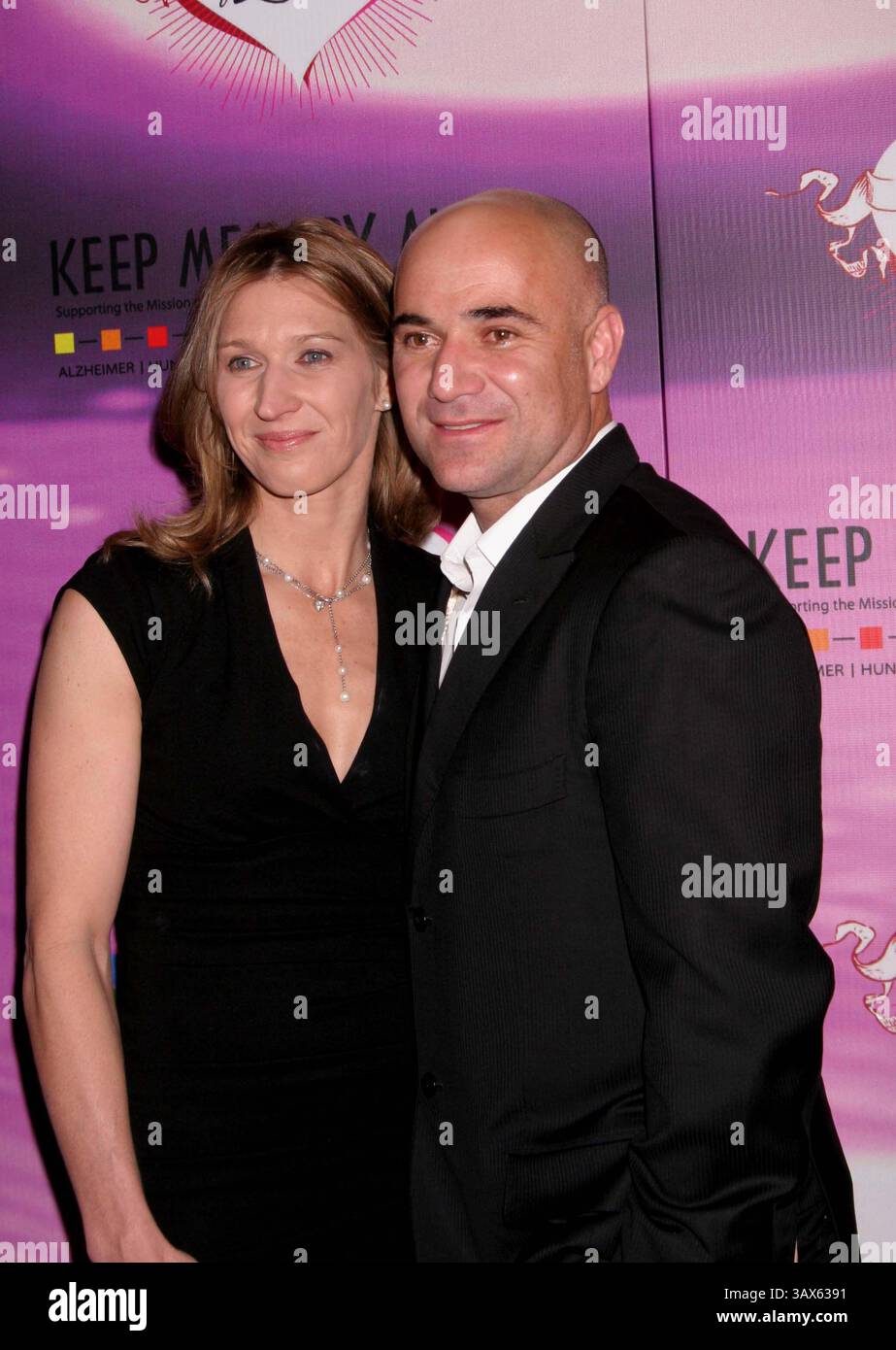 27. Februar 2010 - Hollywood, Kalifornien, USA - „Keep Memory Alive“-Power of Love Benefit. Der große Ballsaal des Bellagio Resort and Casino, Las Vegas, Nevada 02-27-2010. STEFFI GRAF und ANDRE AGASSI. 2010.K63719EG(Bild: © Ed Geller/Globe Photos/ZUMApress.com) Stockfoto