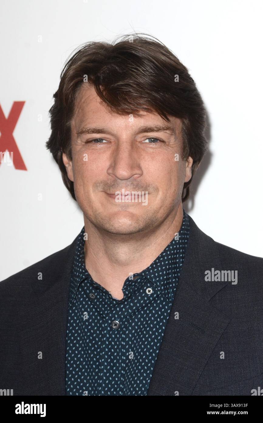Februar 2017 – Los Angeles, CA, USA – LOS ANGELES – 1. Februar: Nathan Fillion bei der Premiere von „Santa Clarita Diet“ im Arclight Cinerama Dome am 1. Februar 2017 in Los Angeles, CA (Credit Image: © hPa/Newscom via ZUMA Press) Stockfoto