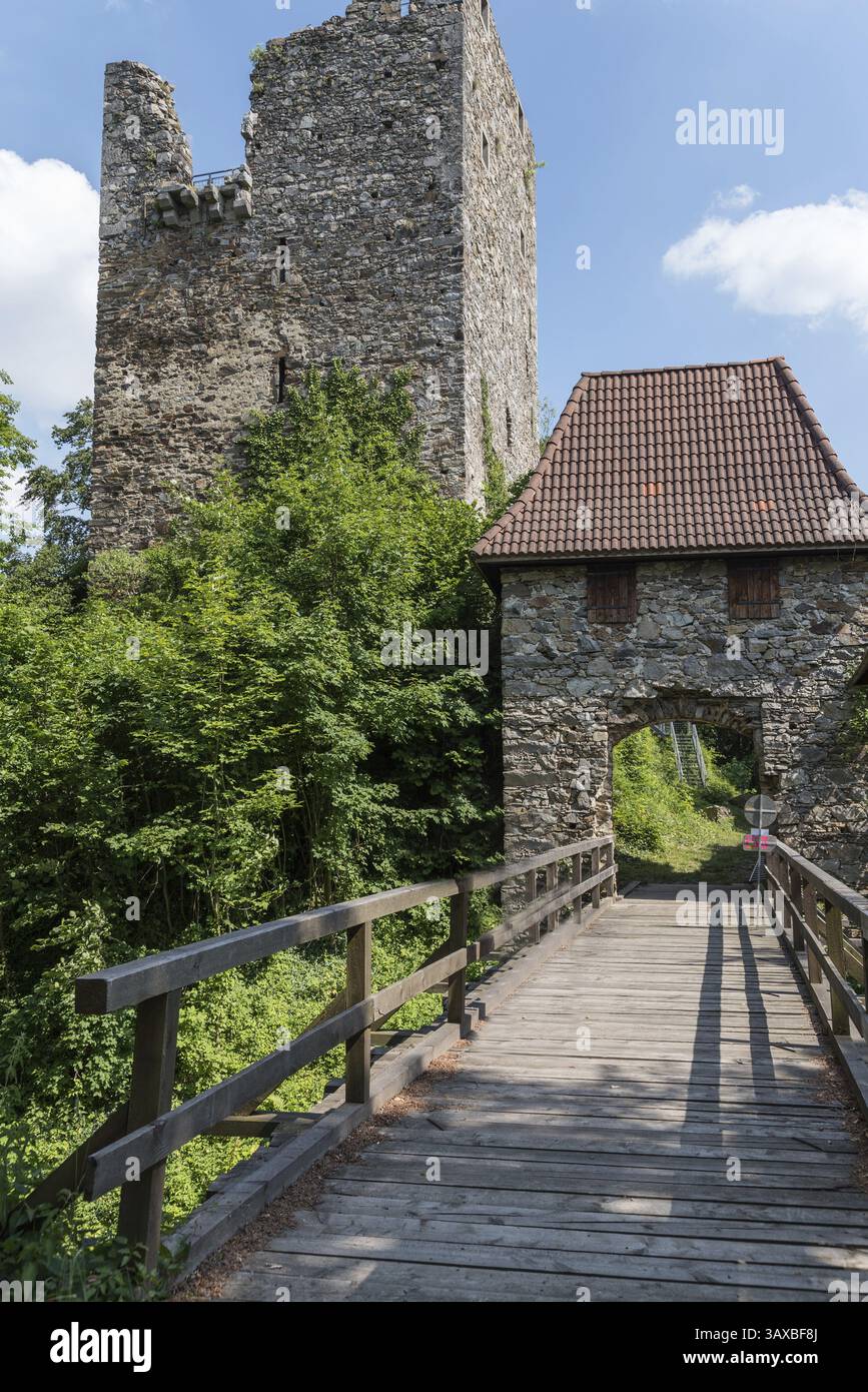 Ort des Interesses und Ausflugsziel Ruine Haichenbach in Österreich Stockfoto
