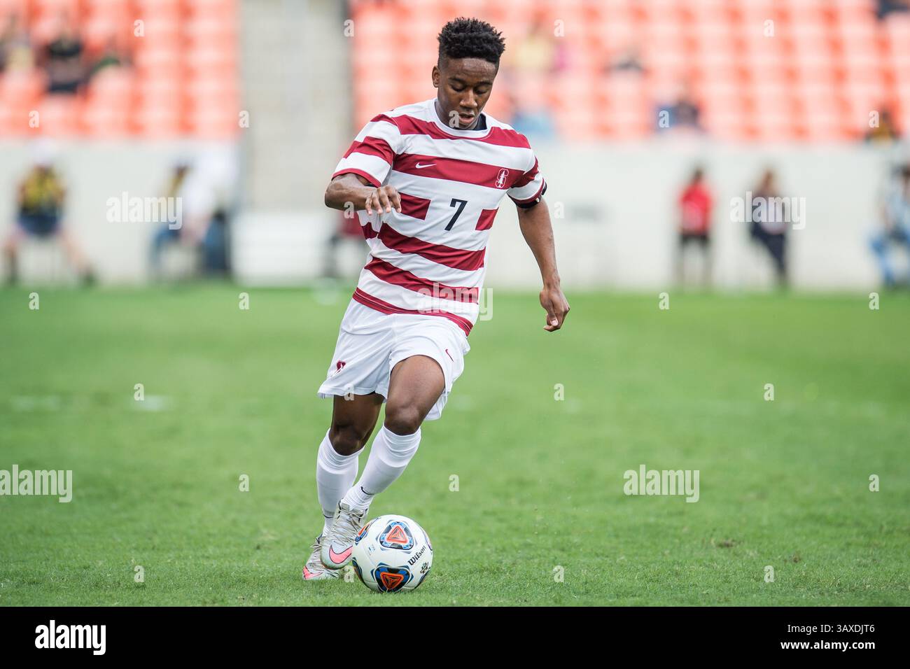 11. Dezember 2016: Stanford Mittelfeldspieler Bryce Marion (7) kontrolliert den Ball während der 1. Hälfte der NCAA Männer's Soccer Championship zwischen den Wake Forest Demon Deacons und dem Stanford Cardinal im BBVA Compass Stadium in Houston, Texas. ..Trask Smith/CSM(Credit Image: &Copy; Trask Smith/CSM via ZUMA Wire) Stockfoto