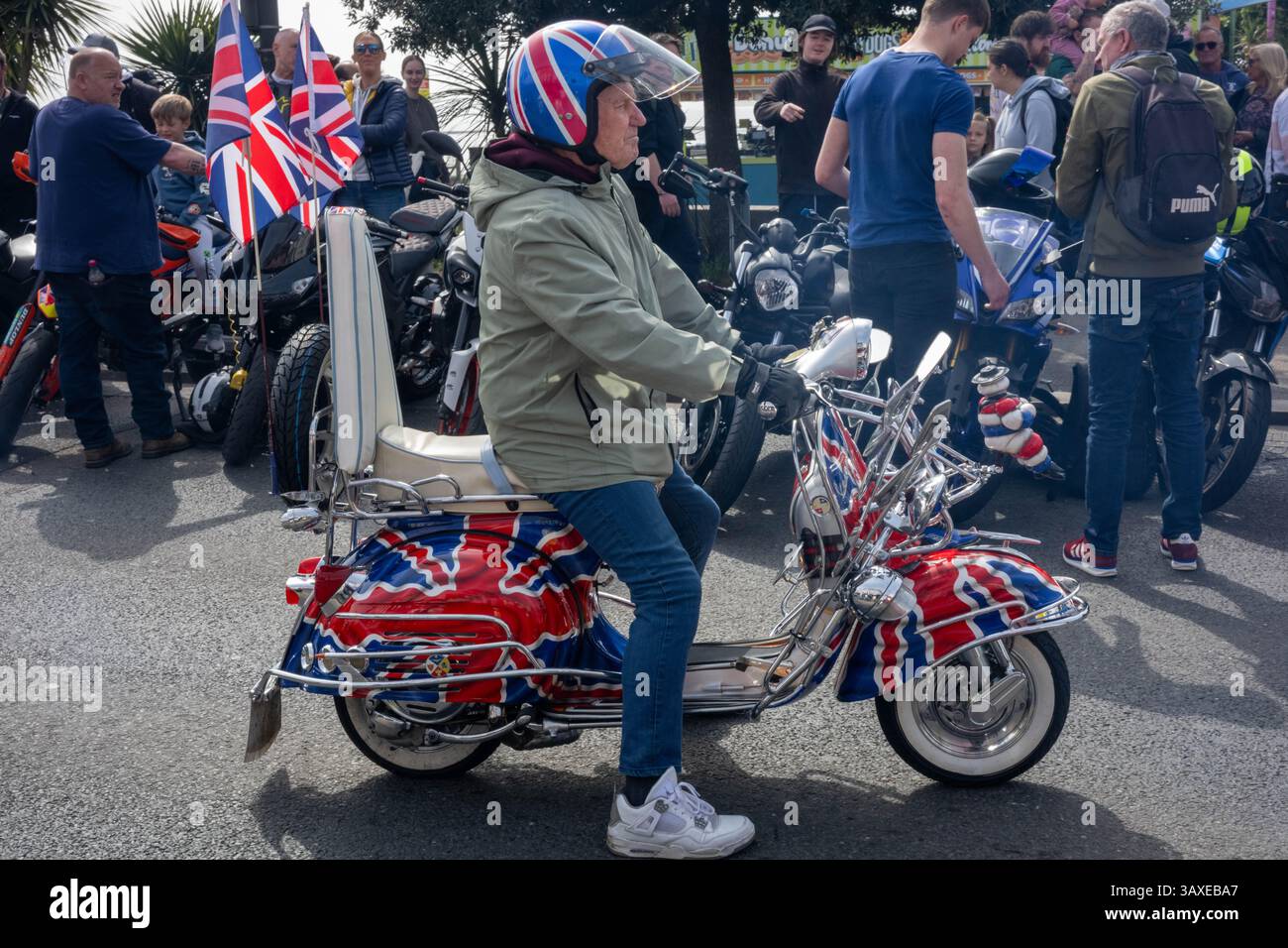 Southend Essex 21. April 2025 Southend Shakedown ist ein legendäres Motorradevent am Meer, das Tausende von Motorradfahrern und -Enthusiasten an die Küste von Southend bringt. Quelle: Ian Davidson/Alamy Live News Stockfoto