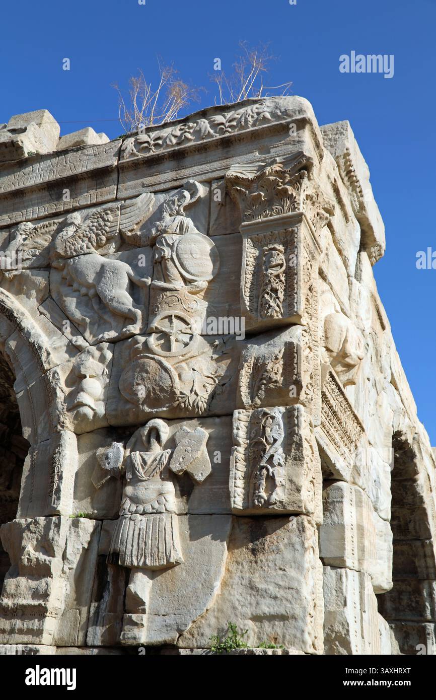 Detail des Marcus Aurelius-Bogens in Tripoli Stockfoto