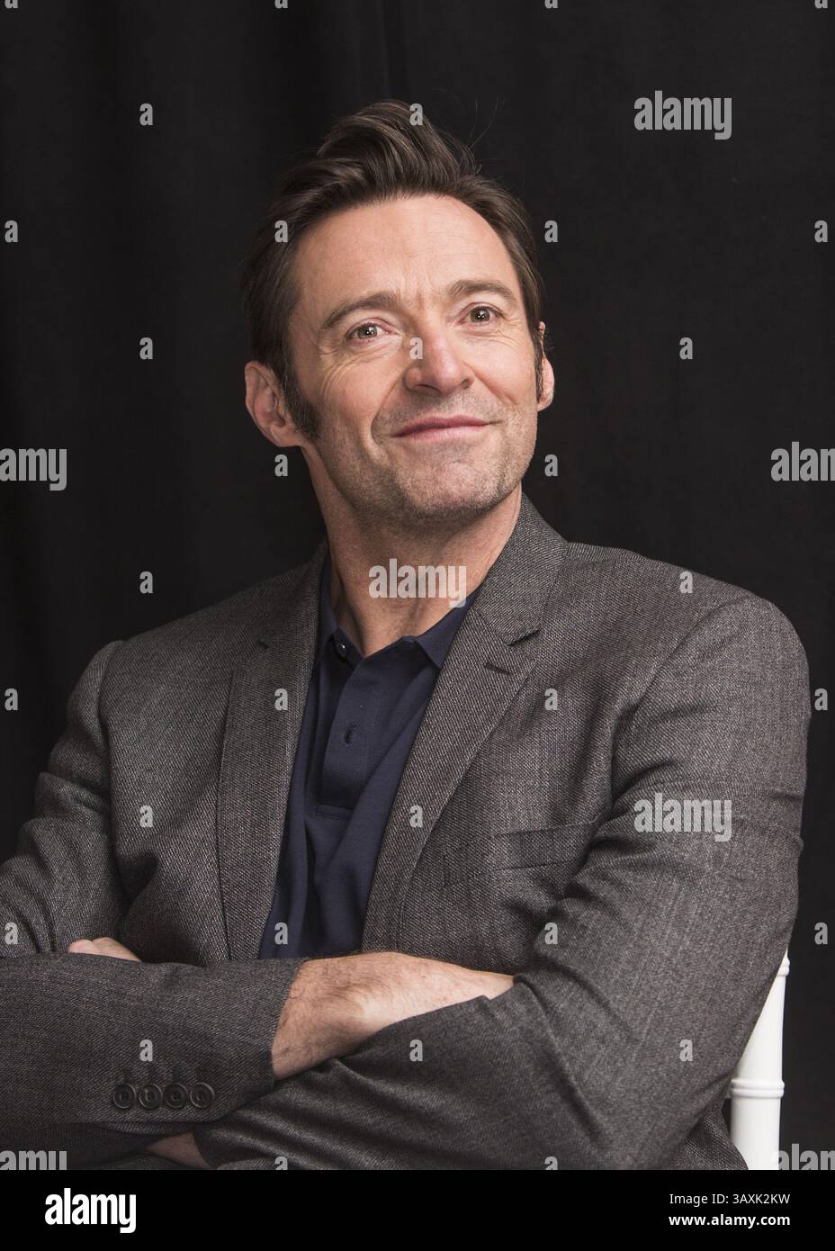 12. Februar 2017 – Hollywood, Kalifornien, USA – HUGH JACKMAN wirbt für Logan. Hugh Michael Jackman (* 12. Oktober 1968) ist ein australischer Schauspieler, Sänger und Produzent. Jackman gewann internationale Anerkennung für seine Rollen in verschiedenen Filmgenres. Bekannt wurde er durch seine langjährige Rolle als Wolverine in der X-Men-Filmreihe, sowie durch seine Hauptrollen in Filmen wie der Romantik-Komödie Fantasy Kate & Leopold (2001), dem Action-Horror-Film Van Helsing (2004), dem Zauberdrama The Prestige (2006), dem epischen Fantasy-Drama The Fountain (2006), dem epischen historischen Romantik-Drama Austra Stockfoto