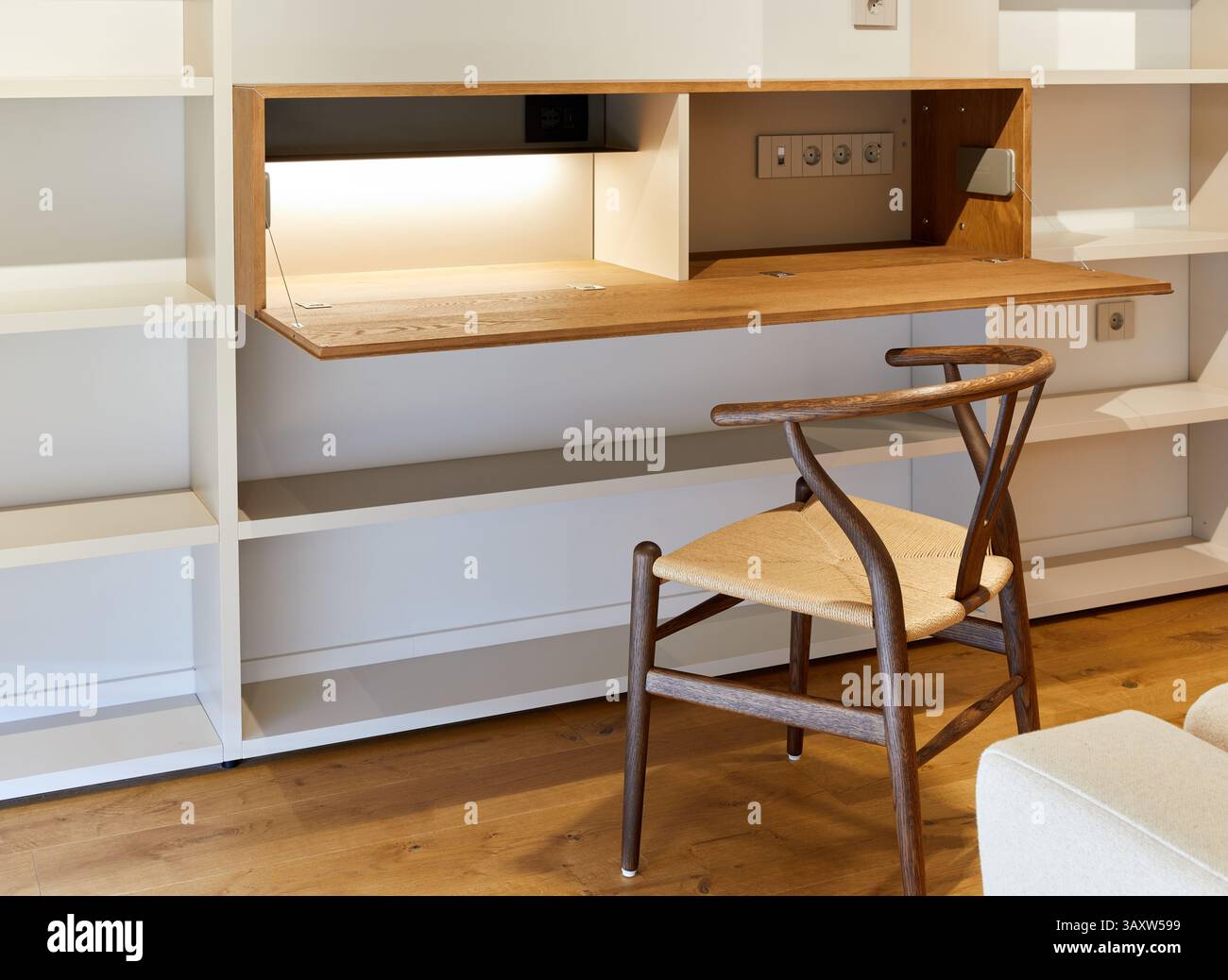 Schreibtisch, Wohnzimmer, Inneneinrichtung, Zuhause, Baskenland, Spanien Stockfoto