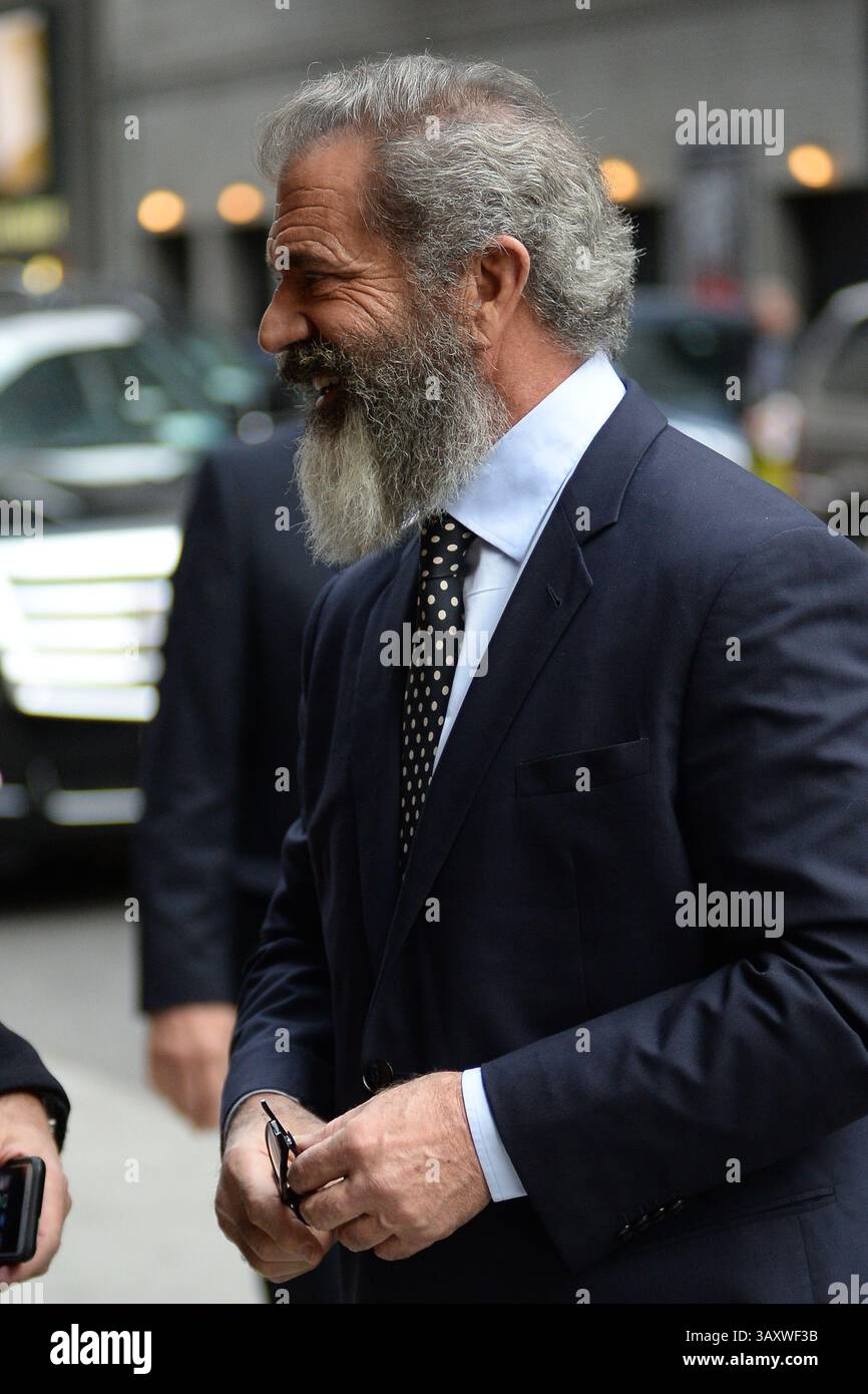 1. November 2016 - New York, NY, USA - November 2016 New York City. Mel Gibson kam am November 2016 in New York City an, um einen Auftritt in The Late Show with Stephen Colbert aufzunehmen. (Foto: © Kristin Callahan/Ace Pictures via ZUMA Press) Stockfoto