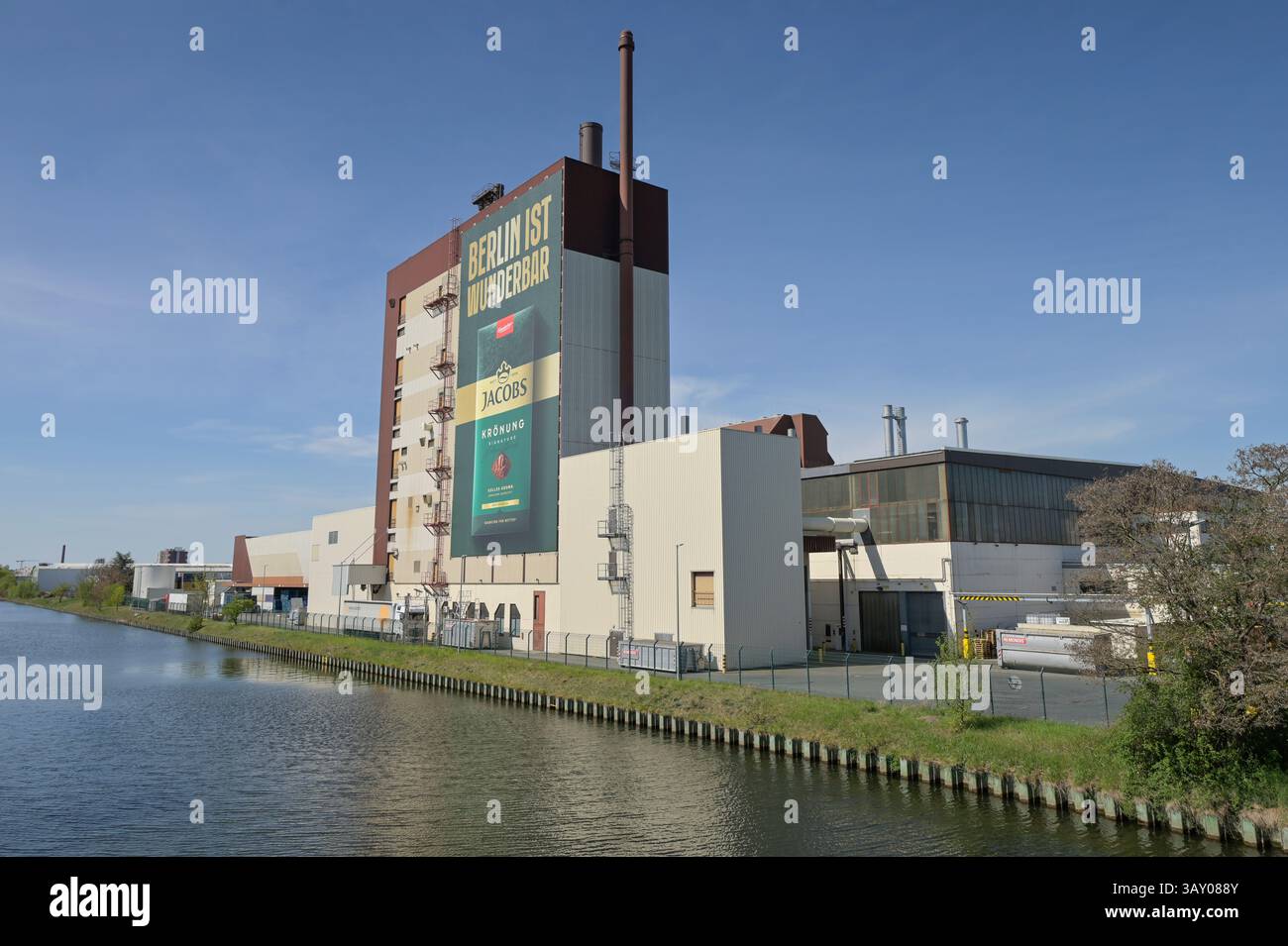 Jacobs Krönung, Kaffeeröstung, Jacobs Douwe Egberts (JDE), Chris-Guefroy-Allee, Neukölln, Berlin, Deutschland Stockfoto