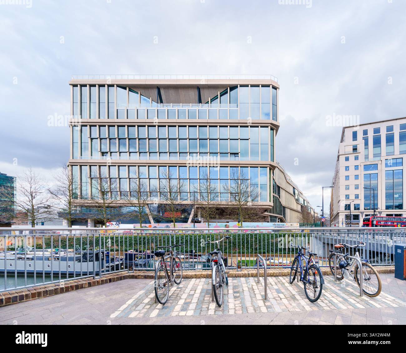 London, England, Großbritannien - Google London Hauptsitz von BIG (Bjarke Ingels Group) und Heatherwick Studio Stockfoto