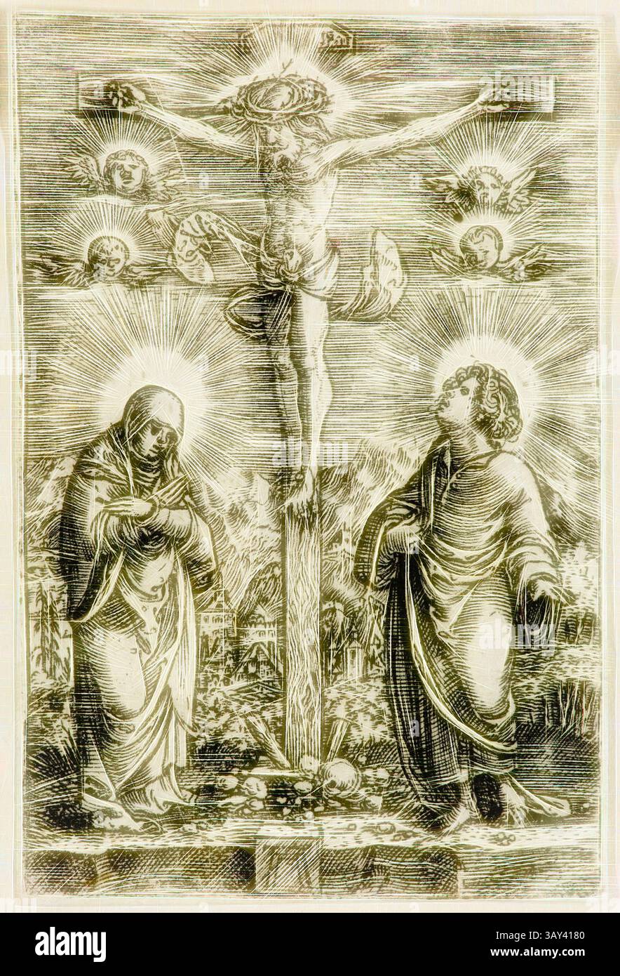 Eine zentrale Figur ist auf einem Kreuz dargestellt, mit einer Dornenkrone, umgeben von ätherischem Licht. Auf der einen Seite steht eine traurige Figur, auf der anderen eine feierliche Präsenz, die beide auf die Kreuzigung blicken. Um die Szene herum sind Engelsfiguren und eine ruhige Landschaft, die diesem Moment der Ehrfurcht und der Besinnung Tiefe verleiht. Albrecht Altdorfer, 1480-1538, die kleine Kreuzigung, zwischen 1512 und 1538, Gravur in schwarzer Tinte auf Büttenpapier gedruckt, Blatt (mit Plattenmarke versehen): 6,4 x 4,1 cm (1/2 x 1 5/8 Zoll), Klassische Kunst mit einem modernen Twist, neu interpretiert von A Stockfoto