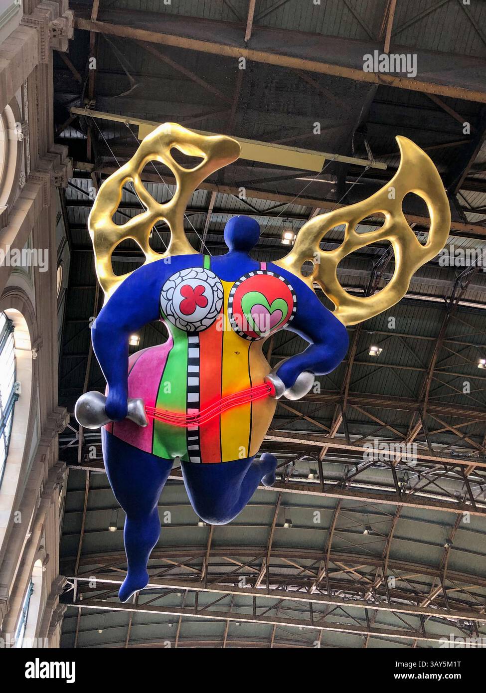 Die Skulptur des Schutzengels am Bahnhof Zürich Stockfoto