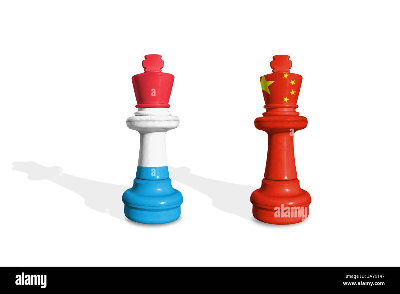 Schach aus luxemburgischen und chinesischen Flaggen. Handel, Zoll, Zoll und Zölle Krieg Stockfoto