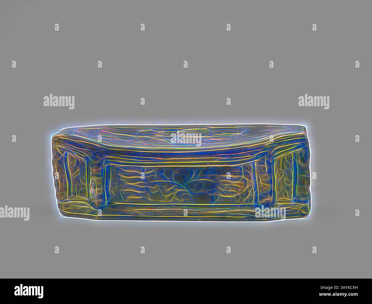 Ein kreativ gestaltetes Stück Stein mit komplizierten Mustern und einer glatten, langen Form, die ein Gefühl von Dimensionalität und Licht ausstrahlt. Kissen mit floralem Design, Northern Song Dynastie, Northern Song Dynastie, um 1150, Green Glaze, 2-3/4 x 8-1/2-4-1/8 D, Intaglio-Eindruck des Namens Liang, Asiatische Kunst, Klassische Kunst mit einem modernen Twist, neu interpretiert von Artotop Stockfoto