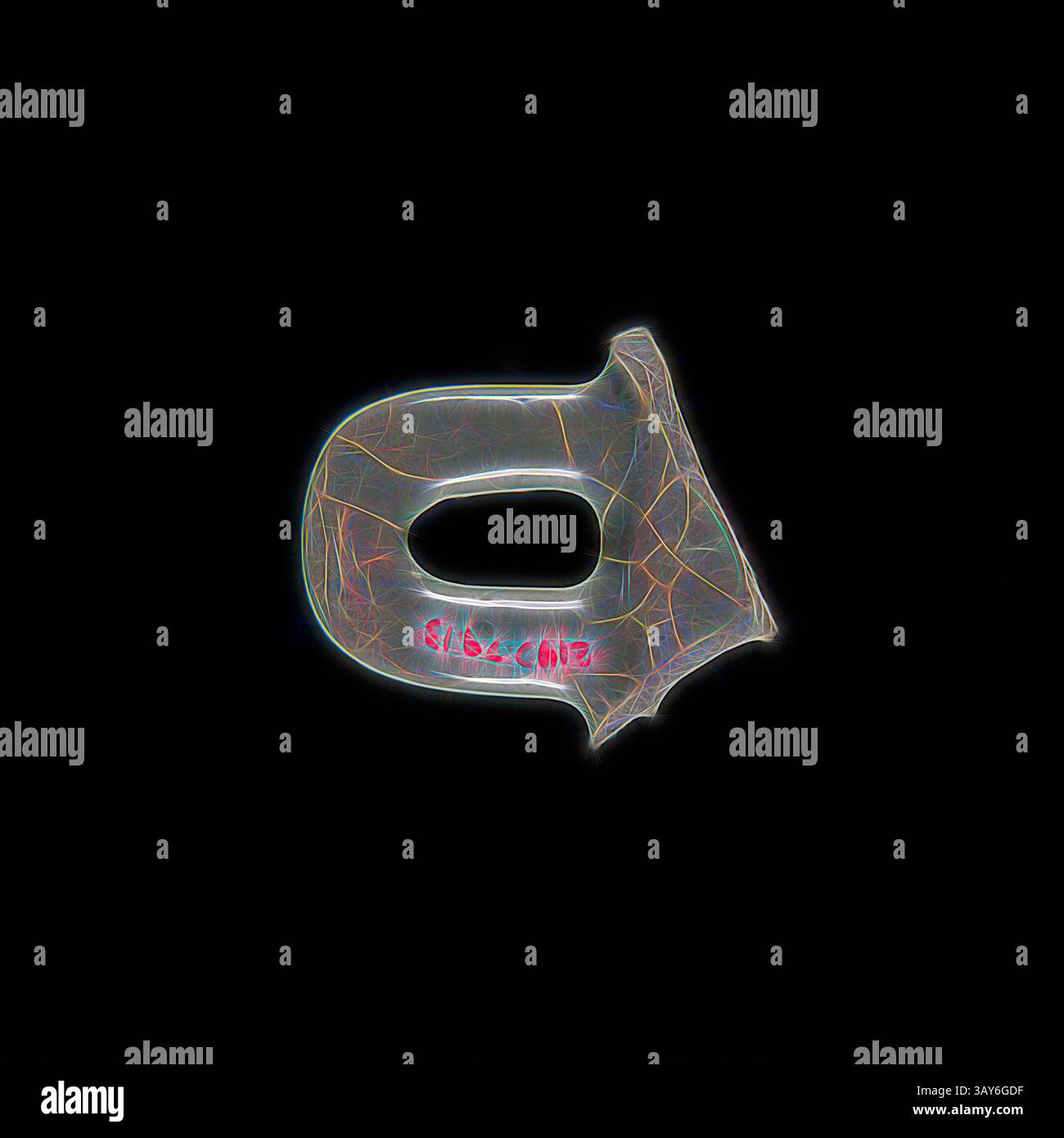 Ein stilisiertes Objekt, das einem Buchstaben „A“ ähnelt, wird zentral vor einem dunklen Hintergrund platziert, mit komplizierten Mustern und einem lebhaften Farbtupfer entlang der Kante., Griffsplitter von Räucherbrenner, Kuan Ware, 1 x 2-7/8 x 2-3/4 Zoll, Asiatische Kunst, Klassische Kunst mit einem modernen Touch, neu interpretiert von Artotop Stockfoto