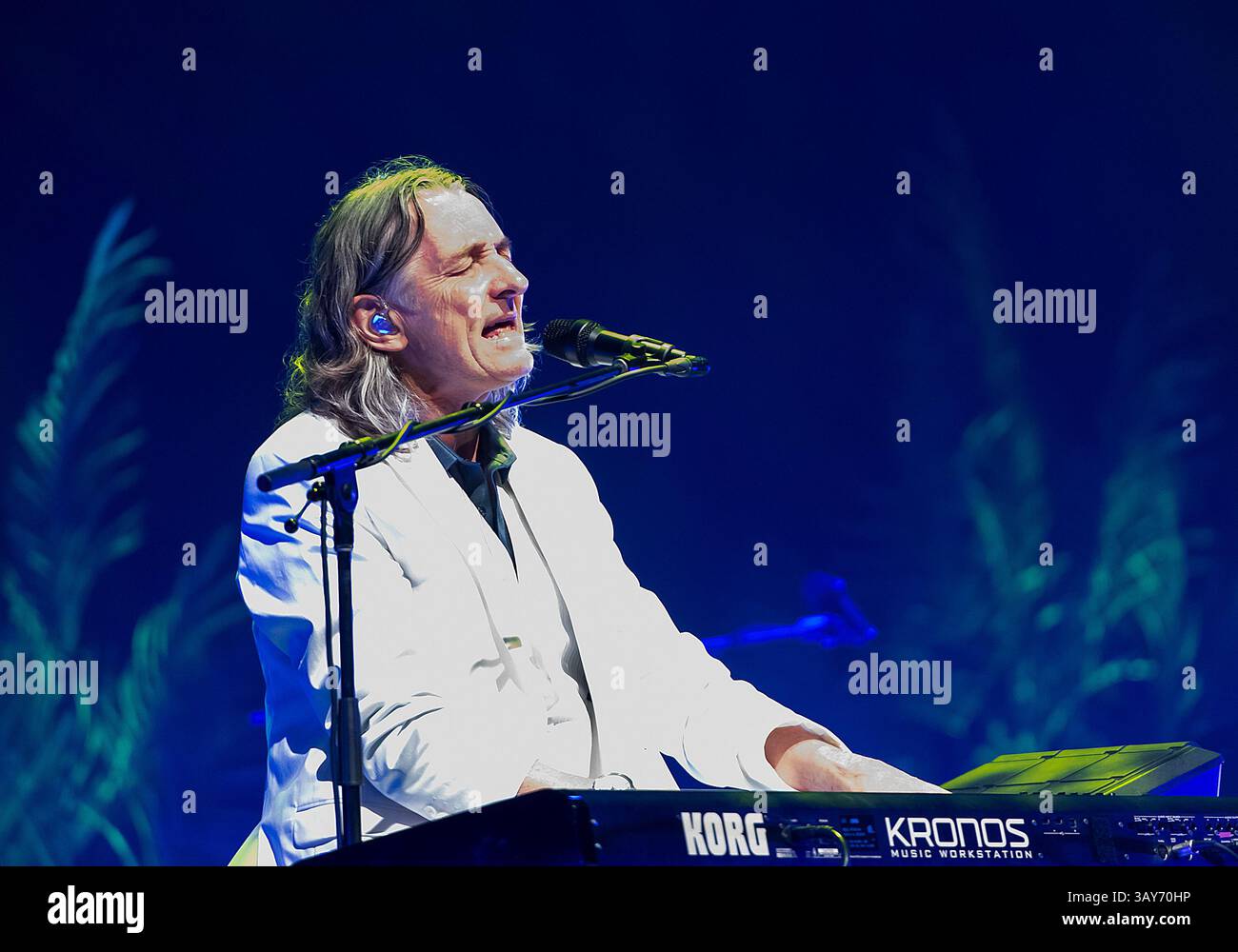 8. November 2016 – Ottawa, Ontario, Kanada – OTTAWA, Kanada – 8. NOVEMBER 2016: Der Musiker Roger Hodgson, ehemals bei Supertramp, tritt live in der TD Place Arena in Ottawa auf. Kanada am 8. November 2016. Foto: Steve Kingsman (Foto: © Steven Kingsman via ZUMA Wire) Stockfoto