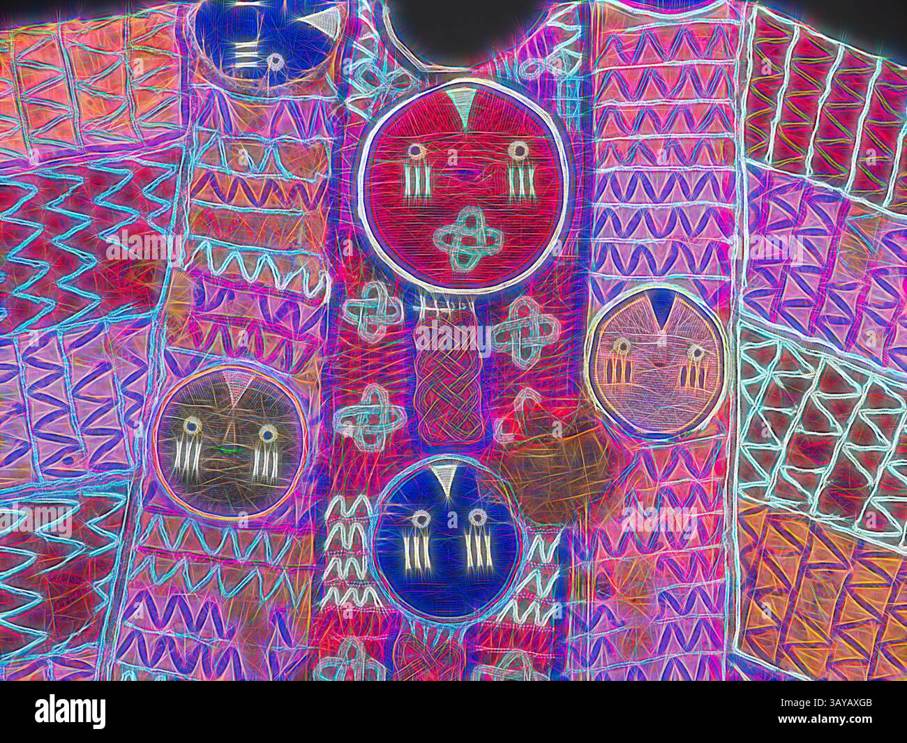 Ein lebhaftes traditionelles Kleidungsstück mit komplizierten Mustern und farbenfrohen Motiven, das eine Mischung aus Formen und Symbolen zeigt, die kulturelle Kunst widerspiegeln., Zeremonialgewand des Königs, Yoruba, 1925-1950, Samt, Baumwolle, importierte Glasperlen, 73 x 46 x 1 Zoll, Textil- und Modekunst, klassische Kunst mit einem modernen Twist, neu interpretiert von Artotop Stockfoto