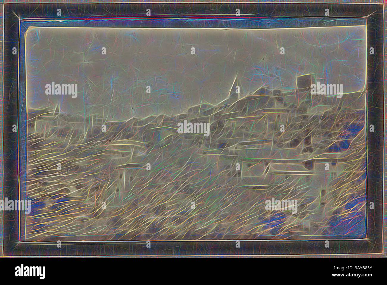 Eine dynamische Landschaft mit abstrakten Formen und lebendigen Farbtönen, die sich vermischen und ein Gefühl von Bewegung und Tiefe vermitteln. Die Szene zeigt eine Mischung organischer Formen, die der Komposition eine traumhafte Qualität verleihen., Foto - French Town, Frankreich, Sergeant John Lord, 1. Weltkrieg, 1916-1917, Schwarzweiß-Fotodruck, der die vorbeiziehende Landschaft einer französischen Stadt zeigt. Da das Foto leicht unscharf ist, könnte es wahrscheinlich von einem fahrenden Fahrzeug, wie einem Zug oder LKW, aufgenommen werden, das sich auf dem Weg zur Frontlinie befand. Für die meisten Soldaten war dies das erste Mal Stockfoto