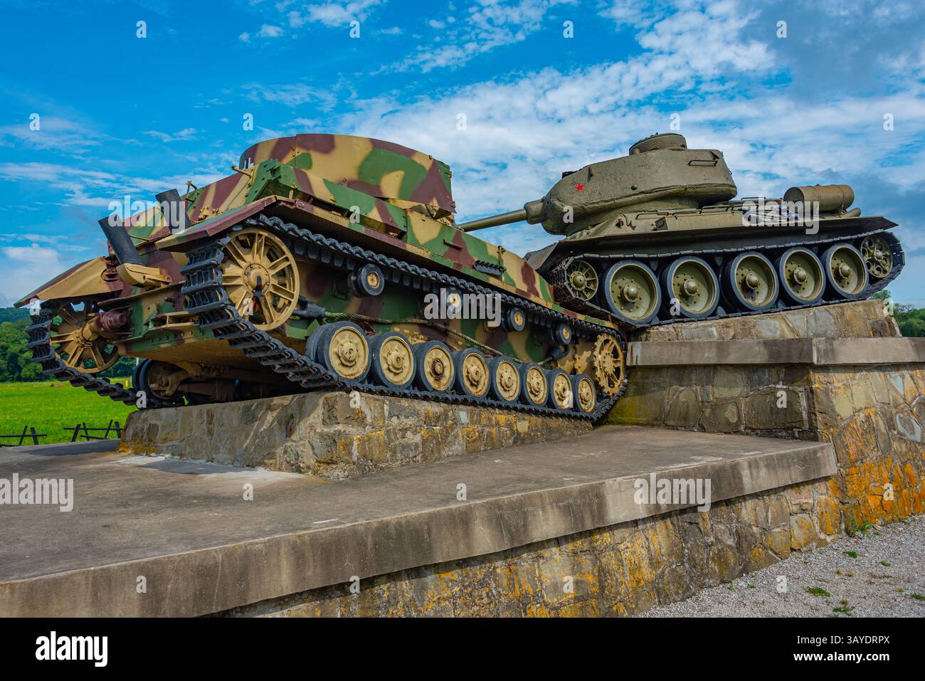 Denkmal für die Schlacht am Dukla-Pass in Svidnik, Slowakei. BILD Stockfoto