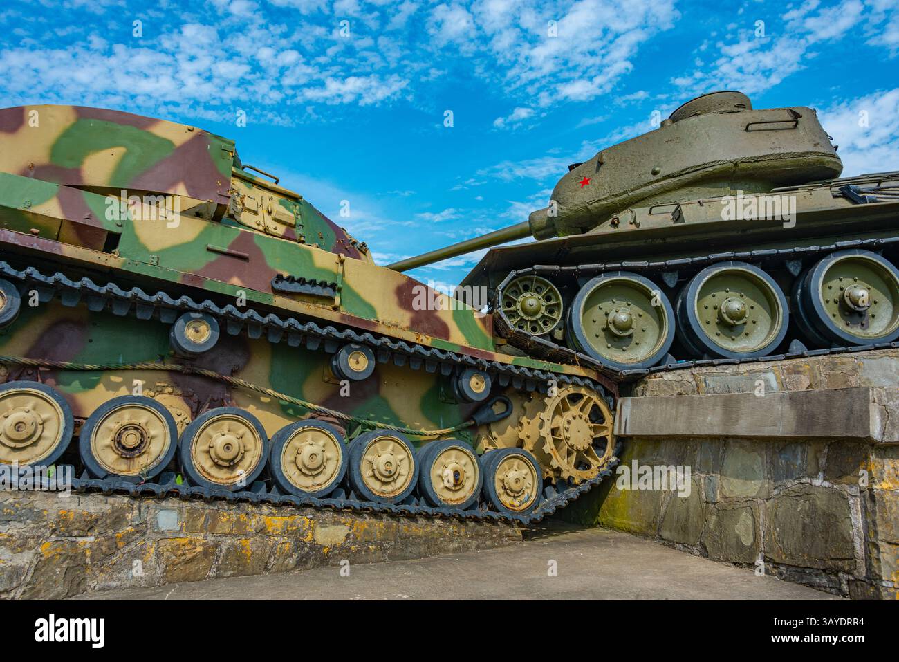 Denkmal für die Schlacht am Dukla-Pass in Svidnik, Slowakei. BILD Stockfoto