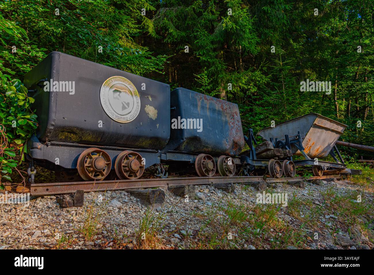 Der alte Bergbauzug in Spania Dolina in der Slowakei. BILD Stockfoto