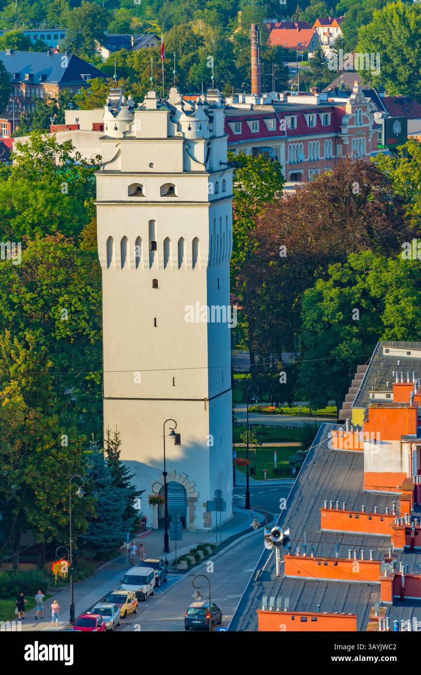 Der Breslauer Torturm in Nysa, Polen. BILD Stockfoto
