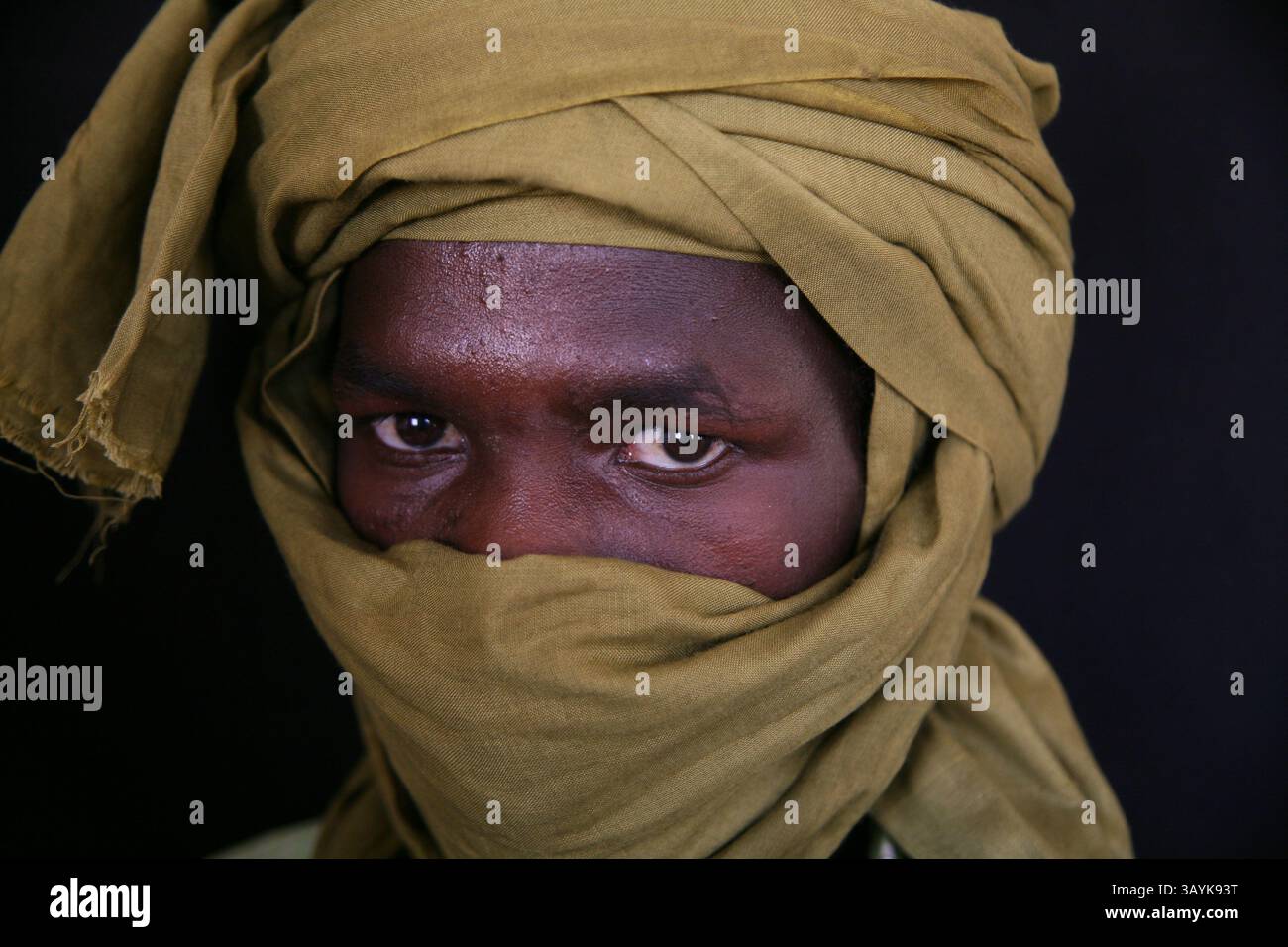 Oktober 2008 - bahai, darfur, tschad - verletzte Rebellen der Bewegung für Gerechtigkeit und Gleichstellung (JEM) werden in einem tschadischen Krankenhaus stationär behandelt. Die JEM-Rebellen kämpfen seit 2003 gegen die sudanesische Regierung. Das Datum ist eine ungefähre Angabe. (Bild: © Ton Koene/ZUMApress.com) Stockfoto