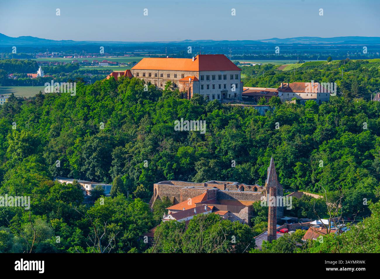 Schloss Dolni Kounice in Tschechien. BILD Stockfoto
