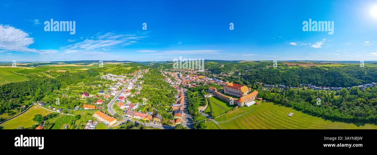 Schloss Dolni Kounice in Tschechien. BILD Stockfoto