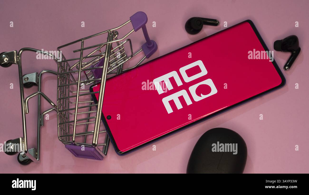 Dhaka, Bangladesch 19. April 2025: momo.com Inc. Engagiert sich in den Bereichen TV- und Radioproduktion, Radio- und TV-Programmverteilung, Radio- und TV-Werbung, IS Stockfoto