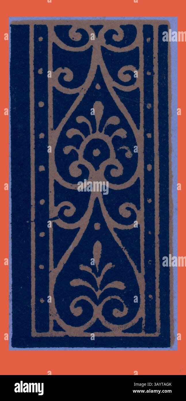 Ein dekoratives Muster mit komplizierten Blumen- und wirbelnden Motiven, eingerahmt von markanten Umrissen und symmetrischen Designs, die eine beeindruckende visuelle Wirkung erzeugen. Pompeji Ornament Klassische Kunst mit modernem Touch, neu gestaltet von Artotop Stockfoto