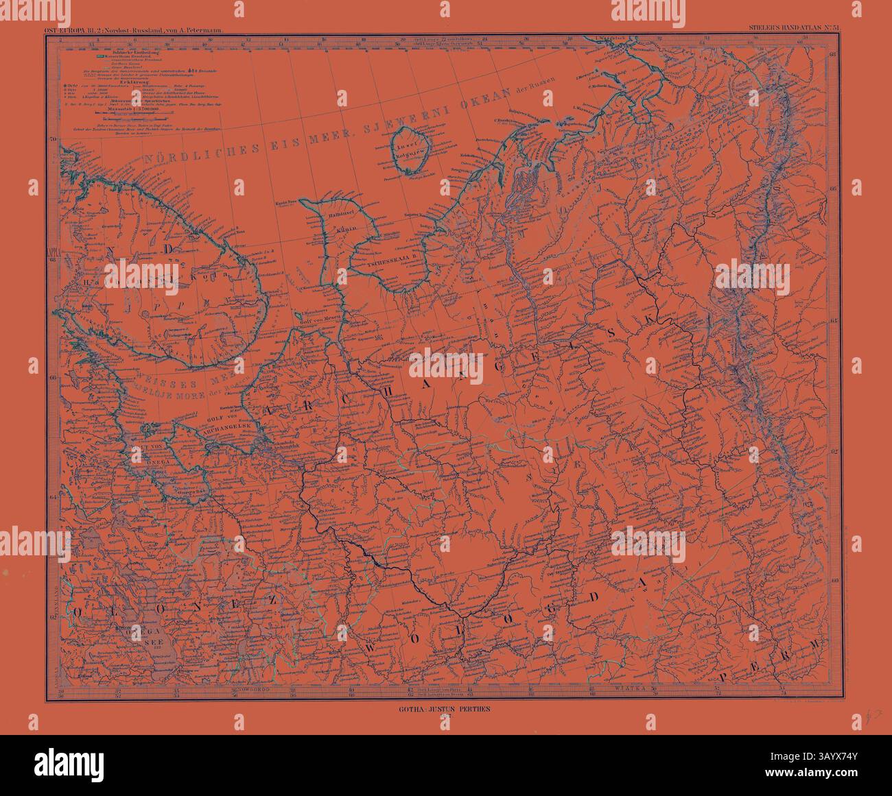 Eine alte Karte mit detaillierten Umrissen einer nördlichen Region, hervorgehoben in leuchtendem Orange mit blauen Linien, die geografische Grenzen, Namen von Orten und verschiedene Merkmale markieren. Osteuropa Russland Karte 1873 Gotha Justus Perthes Atlas 1872. Perthes Johan Georg Justus 1749 1816 Deutscher Verlag wurde 1749 in Rudolstadt geboren. 1785 gründete er in Gotha The Business, das seinen Namen Justus Perthes trägt. Dazu gesellte sich 1814 sein Sohn Wilhelm 1793 1853. Er legte den Grundstein für die geographische Niederlassung des Unternehmens, für die es vor allem durch die Veröffentlichung des and-Atlas bekannt ist Stockfoto