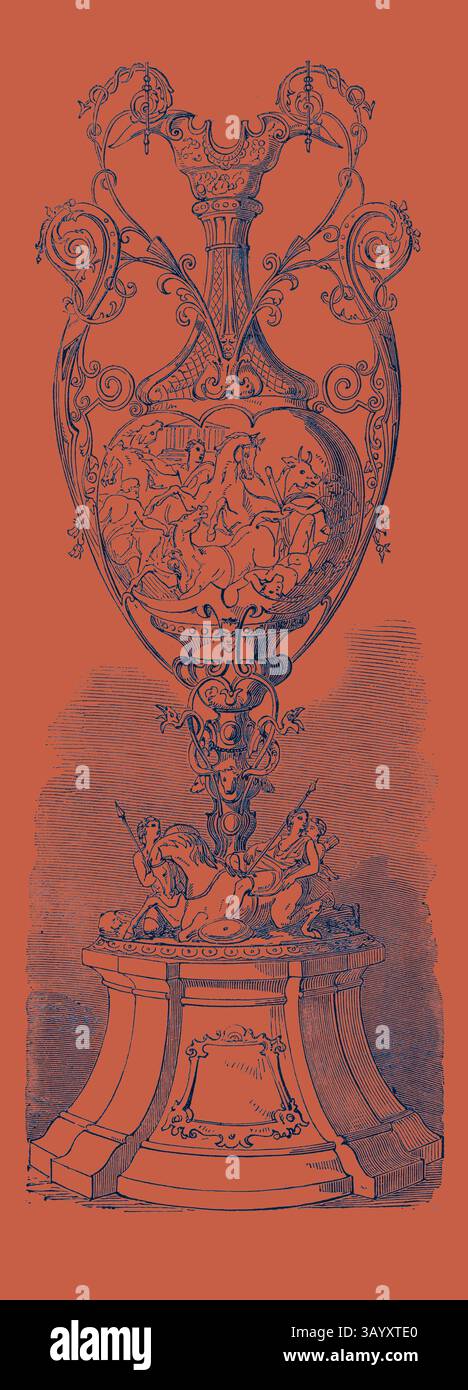 Eine verzierte Vase mit komplizierten Scrollarbeiten und dekorativen Szenen, die elegant von einem dekorativen Sockel mit figurativen Details unterstützt wird. Das Design besticht durch eine Mischung aus Kunstfertigkeit und Handwerkskunst und betont ästhetische Eleganz. Der Goodwood (Cinque-Cento) Cup Klassische Kunst mit einem modernen Touch, der von Artotop neu interpretiert wurde Stockfoto