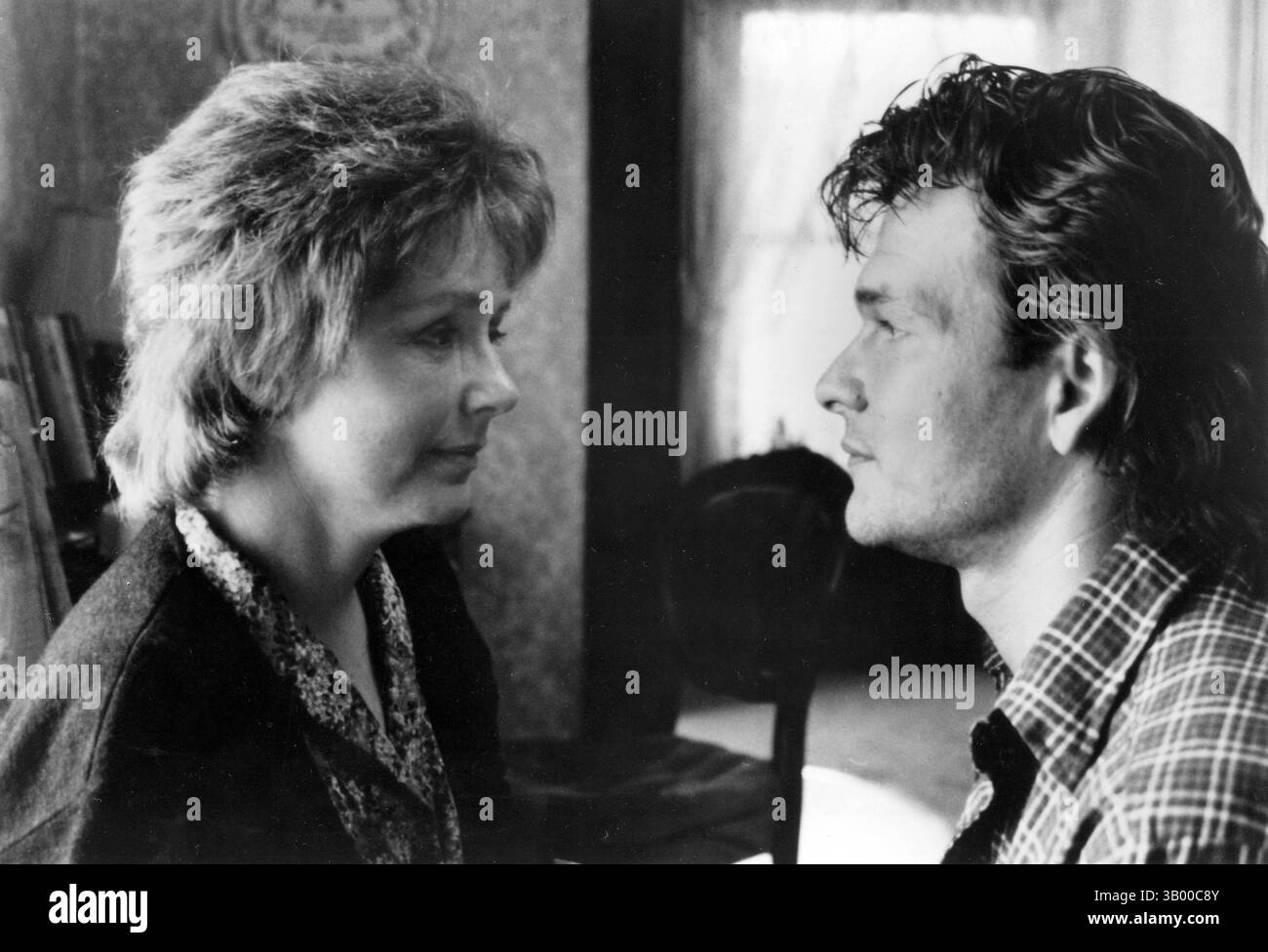 5. MÄRZ 2008: PATRICK SWAYZE MIT PIPER LAURIE IN TIGER WARSCHAU. BEREITGESTELLT VON PHOTOS, INC..PATRICKSWAYZERETRO (Kreditbild: © Globe Photos/ZUMApress.com) Stockfoto