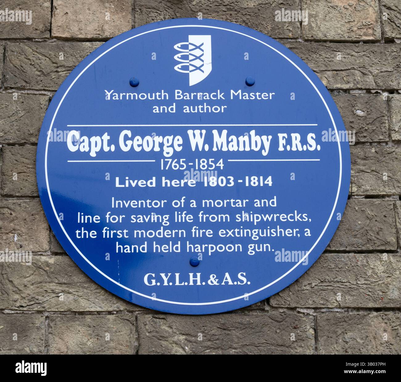 Blaue Gedenktafel an Captain George W. Manby F.R.S., Herring House, St. Nicholas Road, Great Yarmouth, Norfolk, England, UK - G.Y.L.H.& A.S. Stockfoto