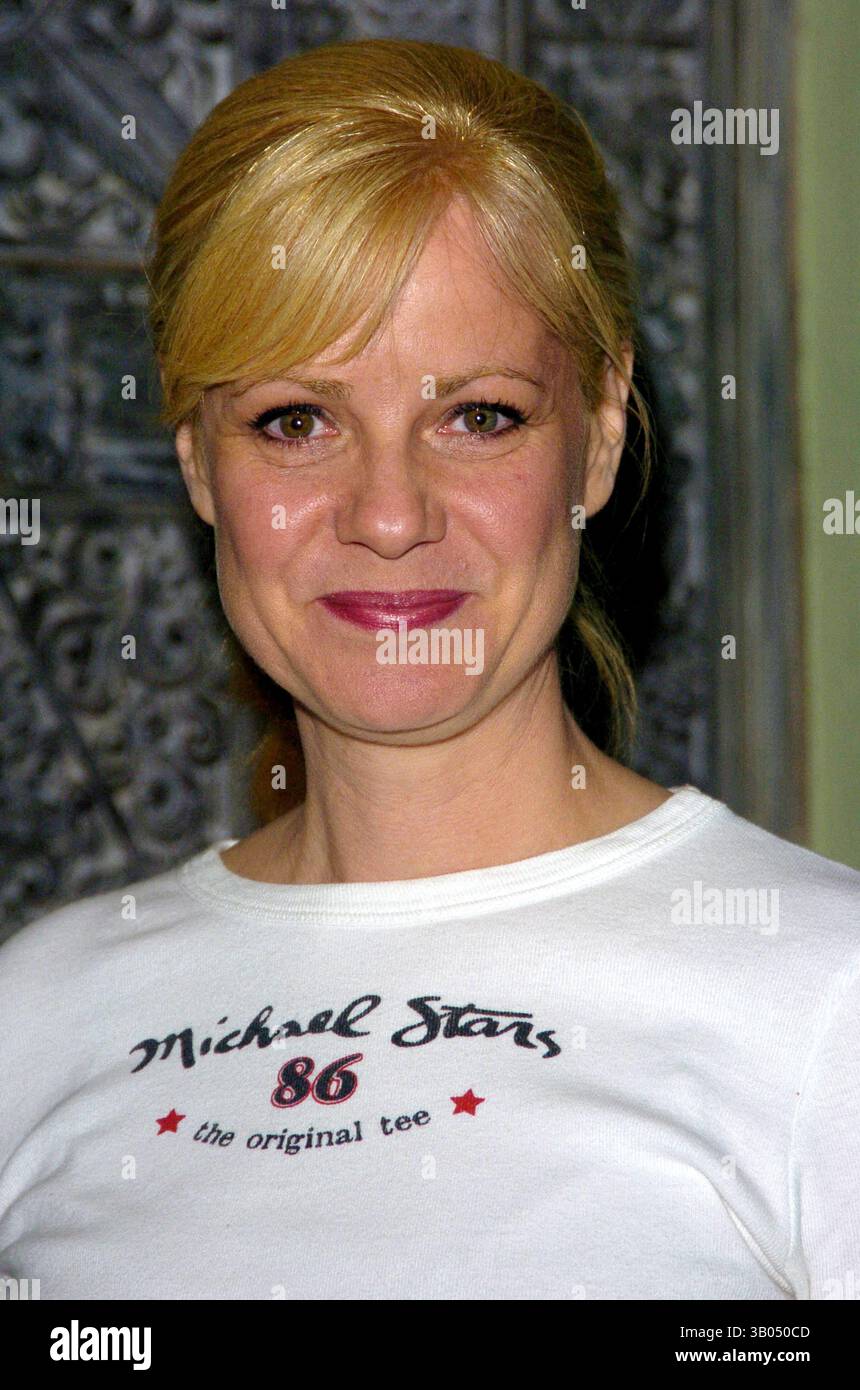 SEPTEMBER 2005 - HOLLYWOOD, CALIFORNIA, USA - K45215DL. HILARY DUFF'S 18. GEBURTSTAG, STIMMUNG, HOLLYWOOD CA. 28.09.05. - 2005.IMAGE:BONNIE HUNT(Kreditbild: © Dave Longendyke/Globe Photos/ZUMAPRESS.com) Stockfoto