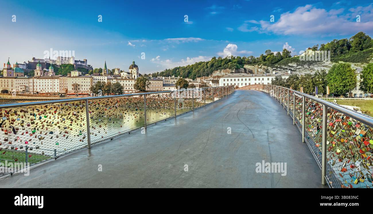 Salzburg, Österreich, Musikzentrum, Mozartfestivals, historisches Zentrum, Tennen, Fluss, Salzach, Salzach, Kapuzinerberg, Festungsberg, Stockfoto