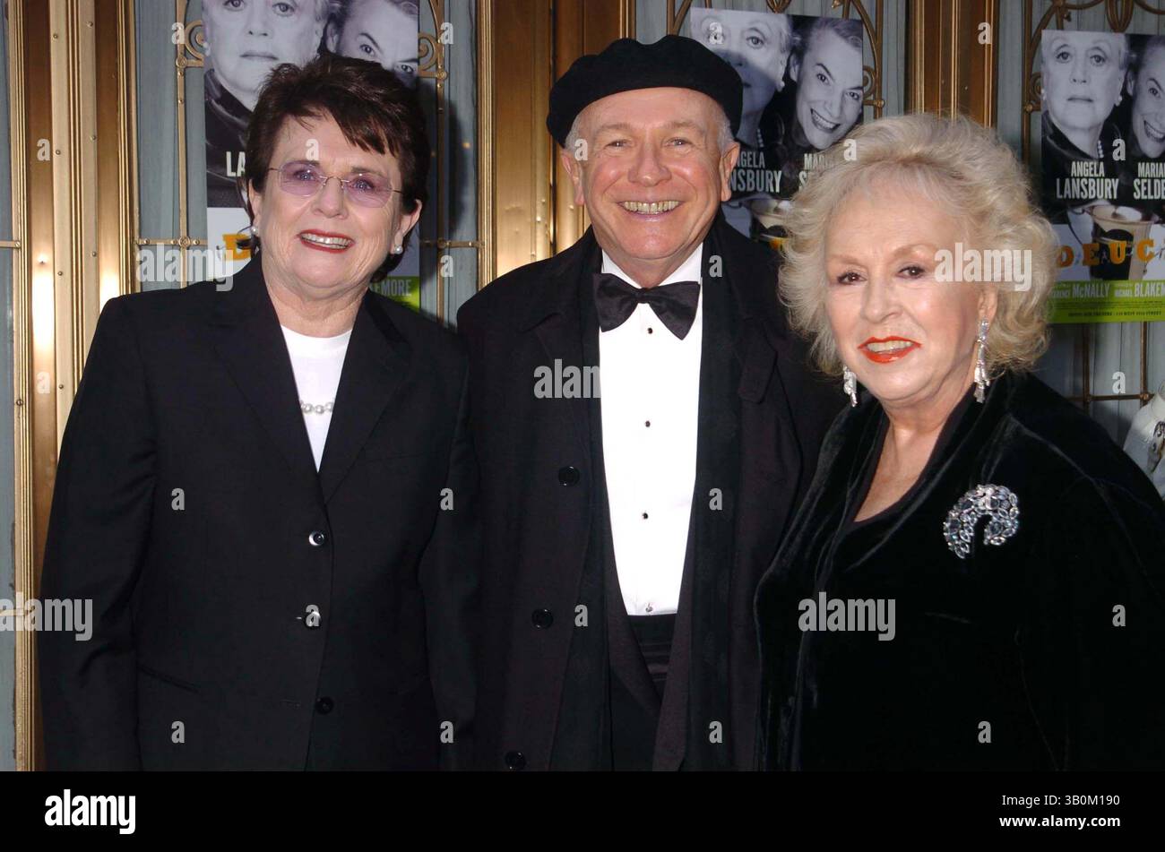 6. Mai 2007: New York, New York, USA: AUFTRITT AM ERÖFFNUNGSABEND FÜR ANGELA LANSBURY UND MARIAN SELDES IN DEUCE. MUSIC BOX THEATRE, NEW YORK, NY 05-06-2007. - 2007... BILLY JEAN KING, TERRENCE MCNALLY, DORIS ROBERTS. K52875JKRON(Bild: © John Krondes/Globe Photos/ZUMAPRESS.com) Stockfoto