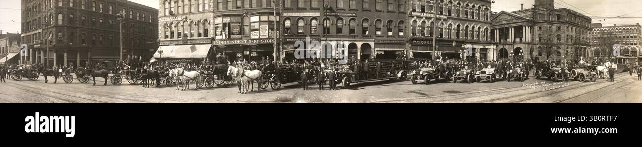2. Oktober 1913 - Canton, OH, USA - Canton, Ohio Fire Department. (Kreditbild: © BuyEnlarge/ZUMAPRESS.com) Stockfoto