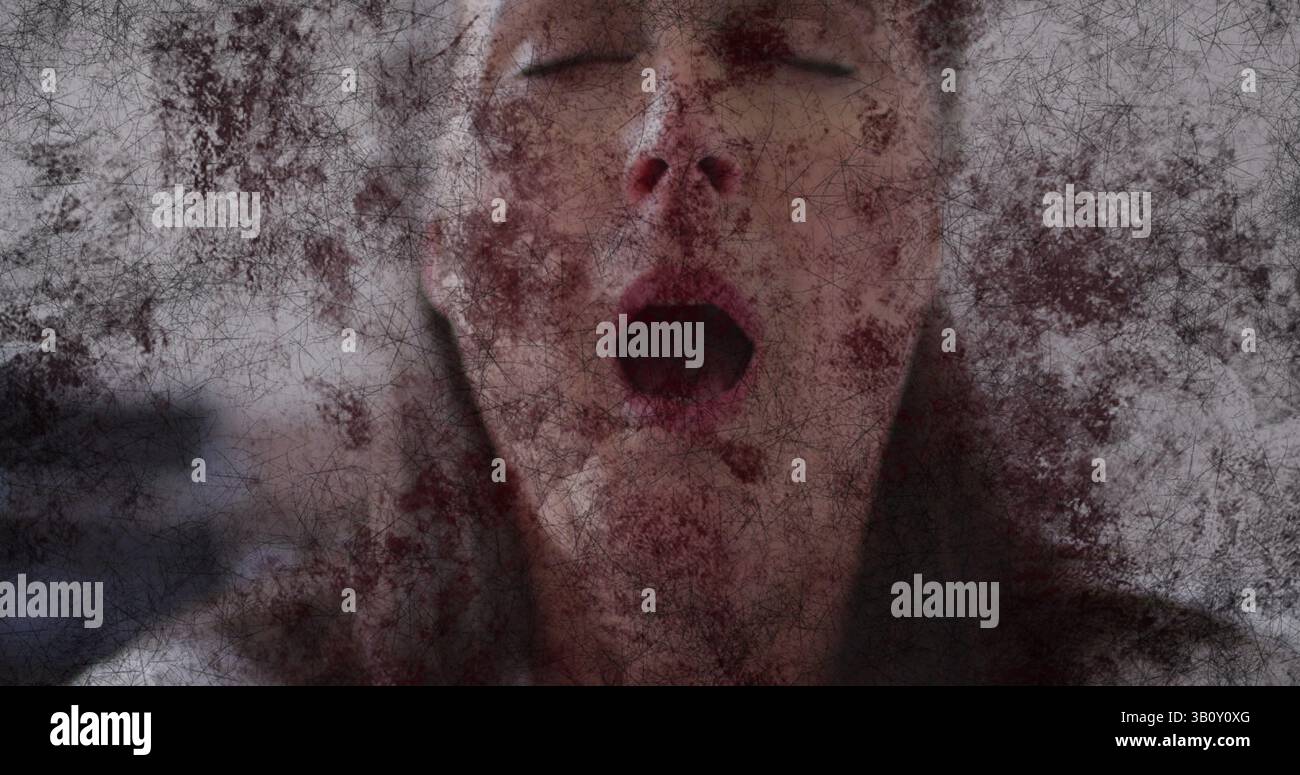 Grunge-Textureffekt-Overlay gegen Nahaufnahme einer kaukasischen Seniorin beim Niesen Stockfoto