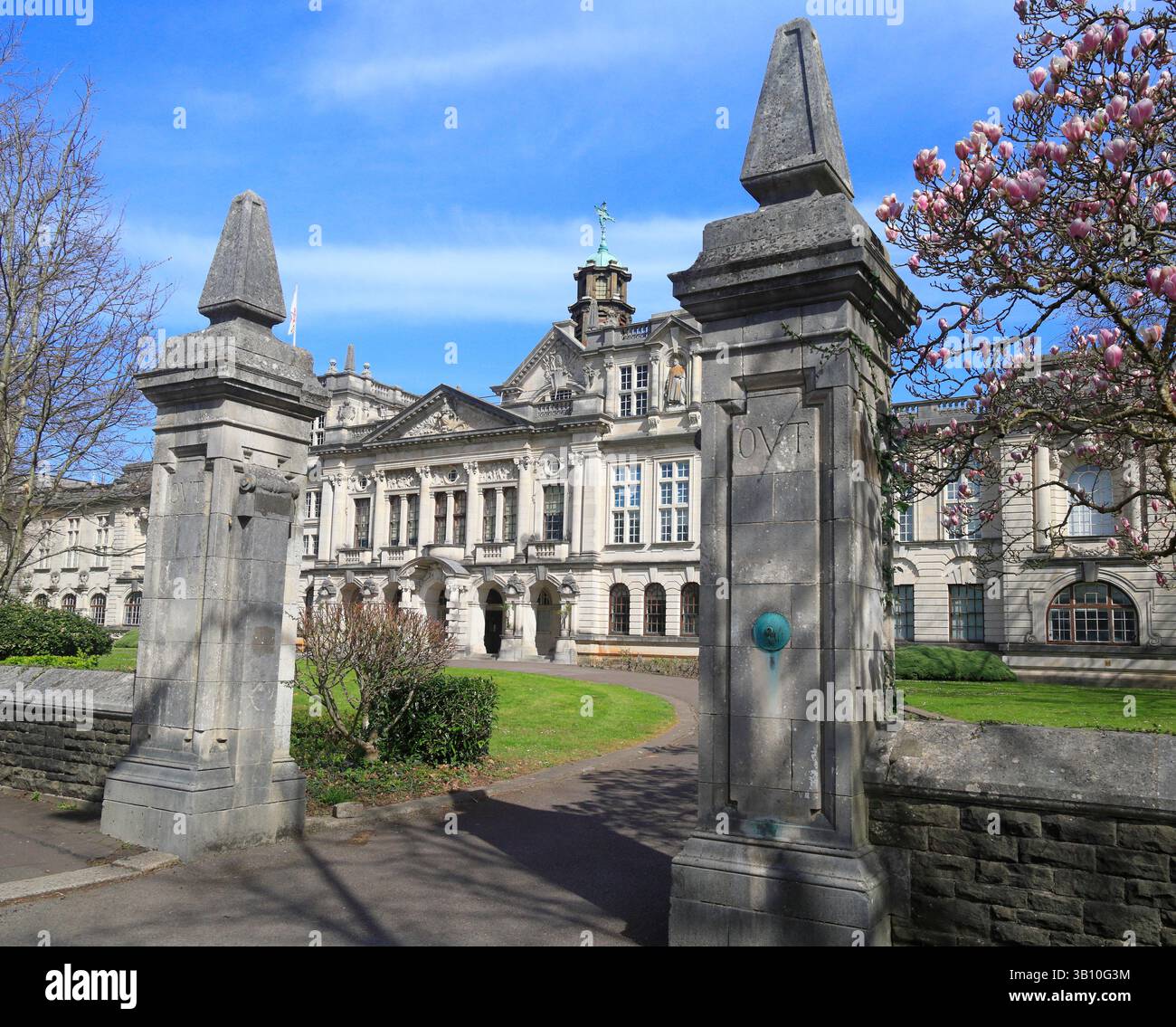 Hauptgebäude der Cardiff University, Cathays Park, Cardiff, South Wales, Großbritannien. Vom März 2025 Stockfoto