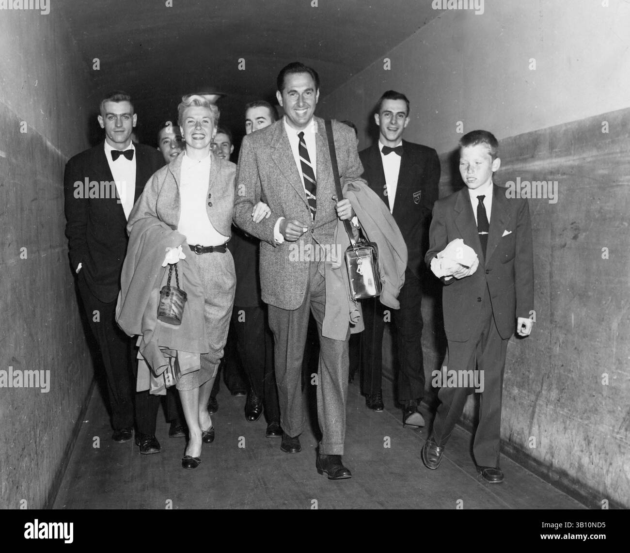 10. NOVEMBER 2010: DORIS DAY MIT IHREM EHEMANN MARTY MELCHER UND SEINEM SOHN TERRY MELCHER 1953. DORISDAYRETRO. (Kreditbild: © Globe Photos/ZUMApress.com) Stockfoto