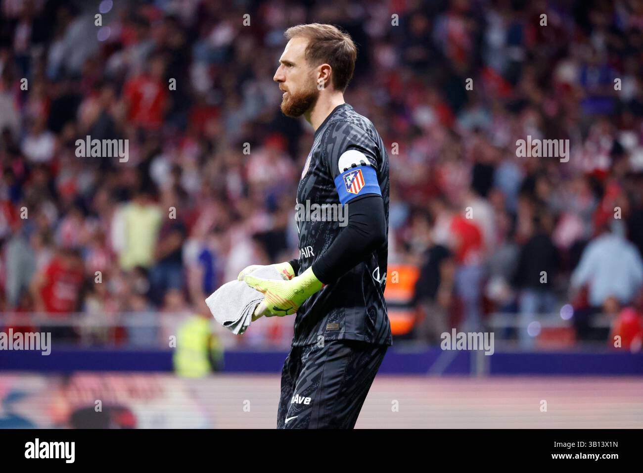 MADRID, SPANIEN - 24. APRIL 2025: Jan Oblak während des LaLiga-Spiels zwischen Atletico de Madrid und Rayo Vallecano in der Ryhad Air Metropolitano (Foto: David Torres Alcázar/Alcázar Photo Agency). Stockfoto