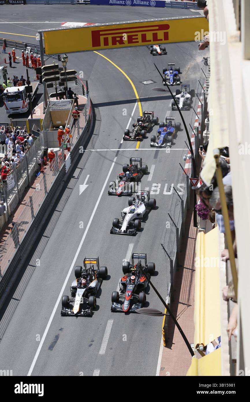 Fahrerfeld kurz nach dem Start, Formel 1 Grand Prix Monaco 2015 Stockfoto