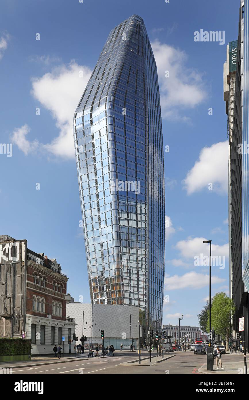 One Blackfriars, ein 50-stöckiges Apartmentgebäude neben der Themse und der Blackfriars Bridge, London, Großbritannien. Entworfen von Ian Simpson für St. George. Stockfoto