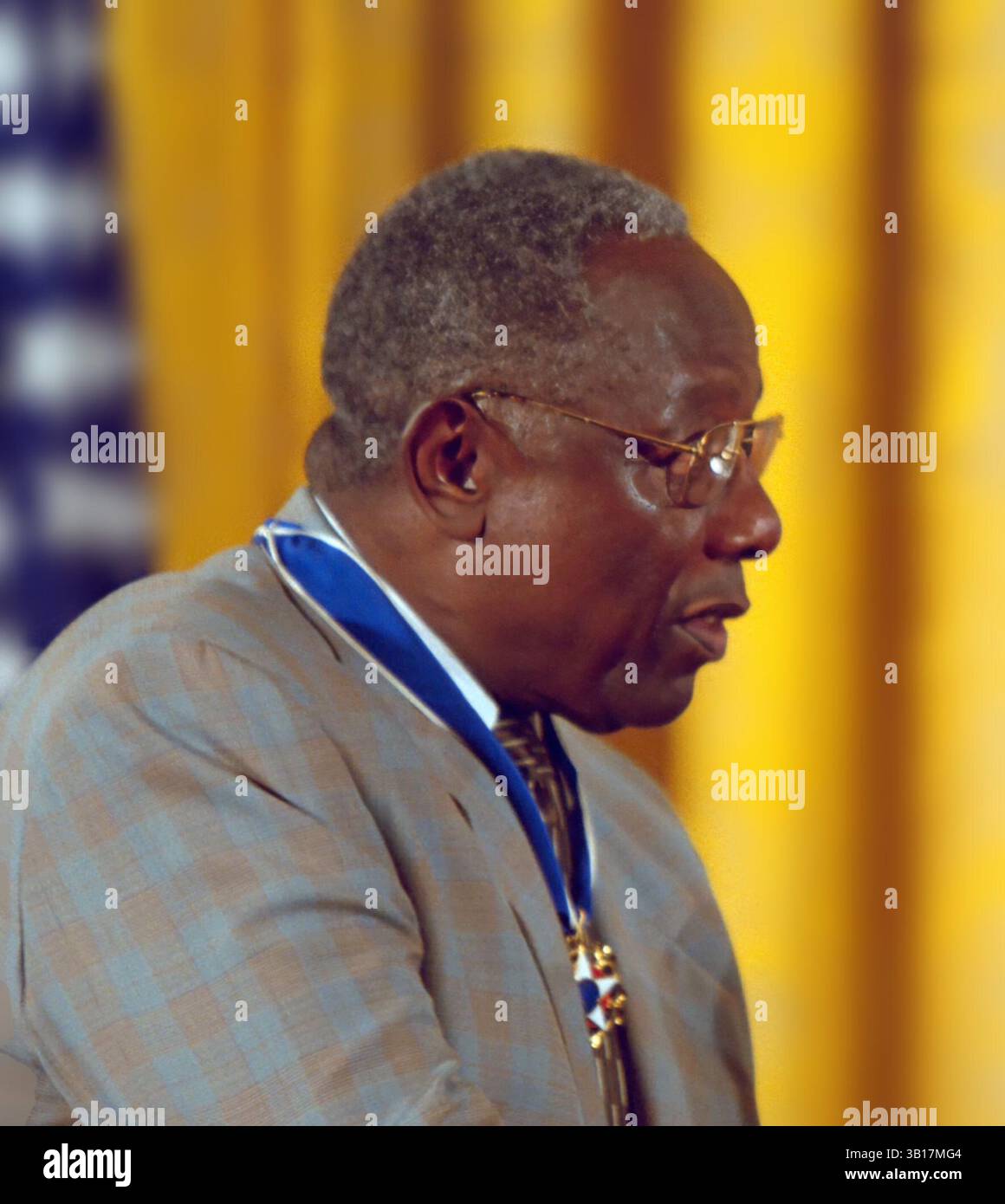 Hank Aaron. Porträt des ehemaligen Baseballspielers Henry Louis Aaron (1934–2021) im Jahr 2002 Stockfoto